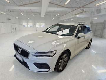 B4 D AUTOM. MOMENTUM BUSINESS PRO STATION WAGON