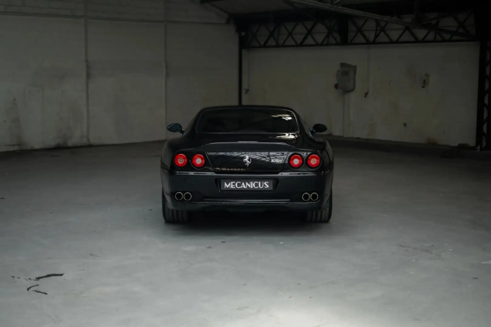 Ferrari Daytona Nero Daytona \u0026 Entretiens Exclusivement Ferrari Zwart - 2