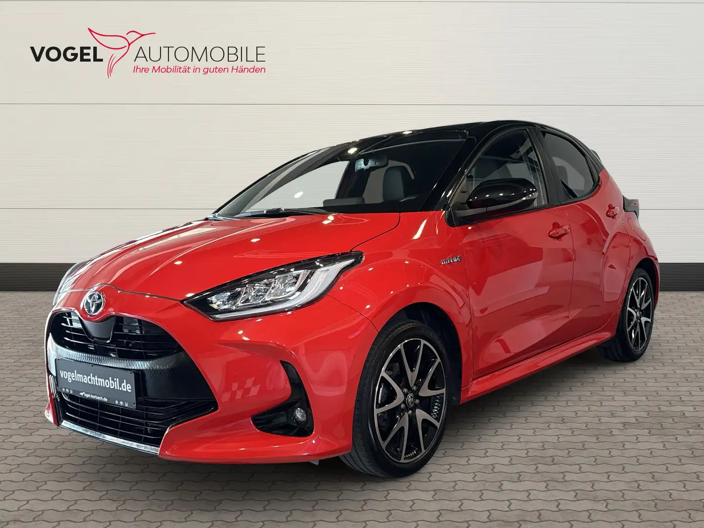 Toyota Yaris 1.5 Hybrid Premiere Edition +Navi+HUD Schwarz - 1