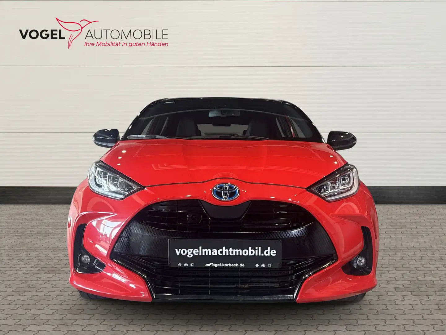 Toyota Yaris 1.5 Hybrid Premiere Edition +Navi+HUD Schwarz - 2