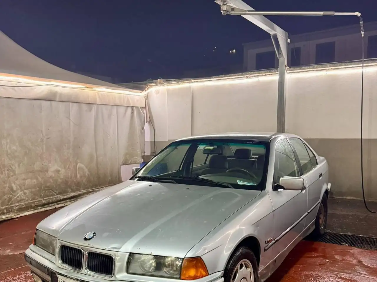 BMW 318 Serie 3 E36 Berlina 318i Europa c/2airbag, foto 1