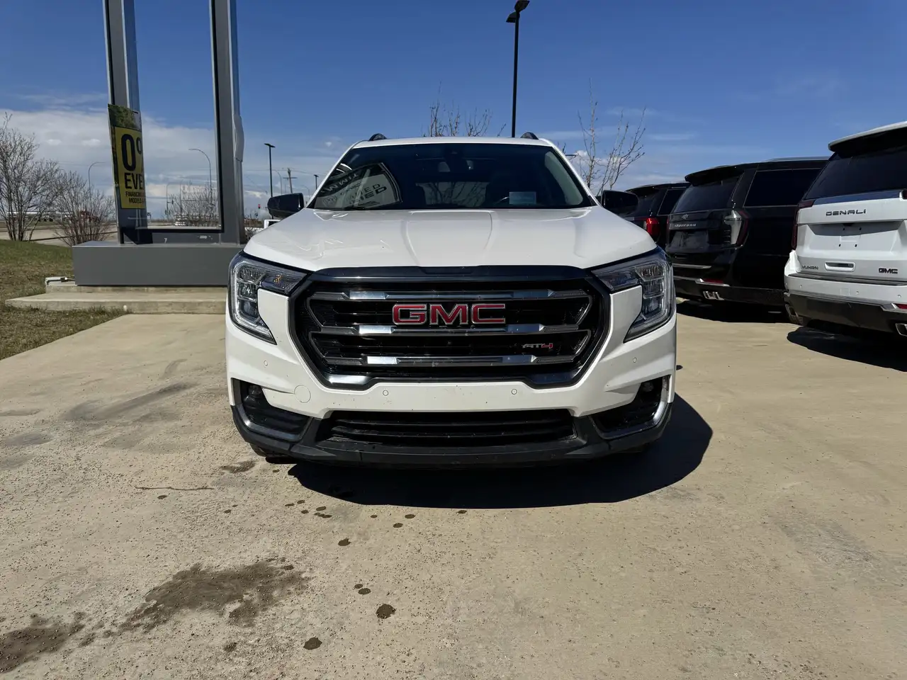 GMC Terrain снимка GMC Terrain