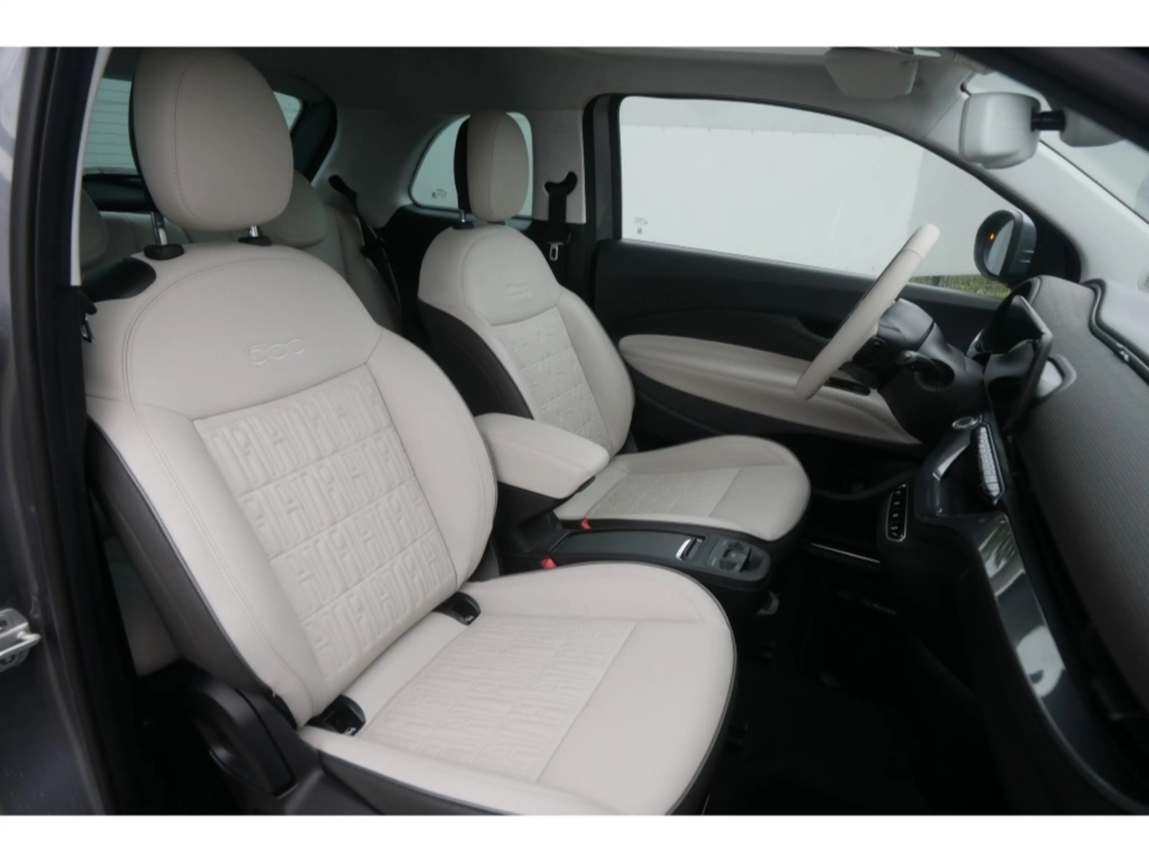 Fiat 500e BY BOCELLI AT 42 Kwh 118PS LED NAVI WINTER GLASDAC — photo 13