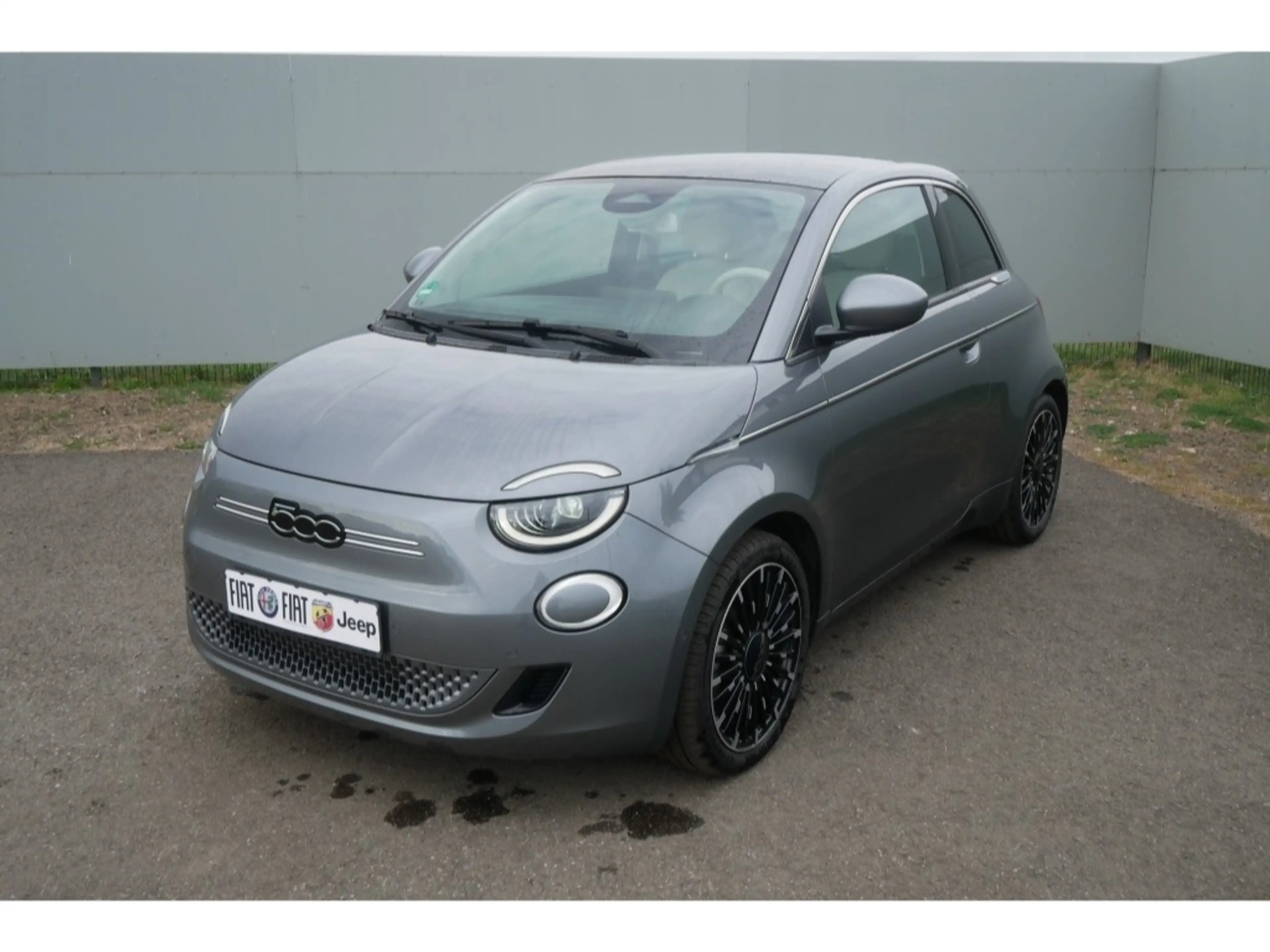 Fiat 500e BY BOCELLI AT 42 Kwh 118PS LED NAVI WINTER GLASDAC — photo 7