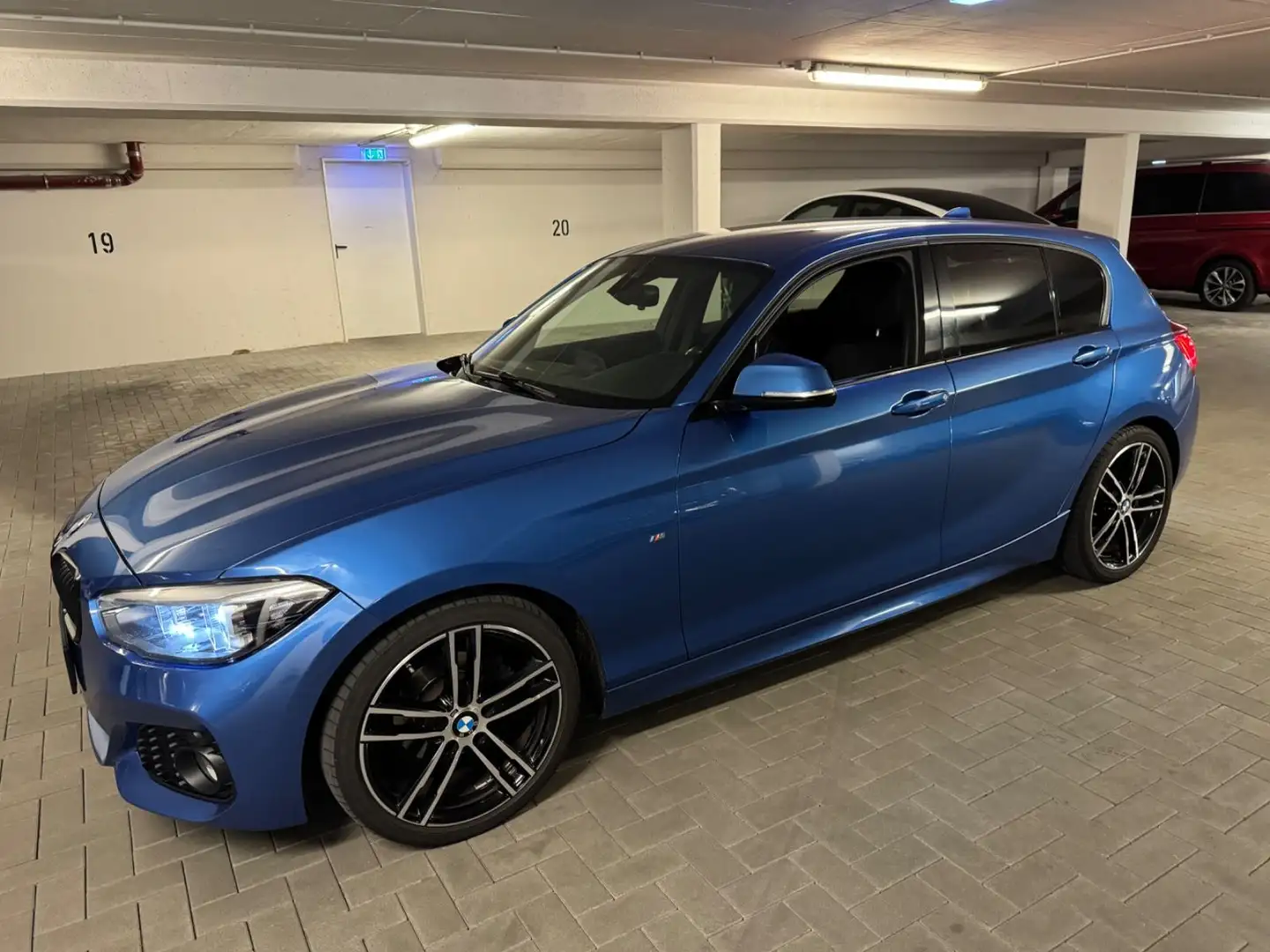 BMW 118 5-trg. 118 i Edition M Sport Paket Blu/Azzurro - 1