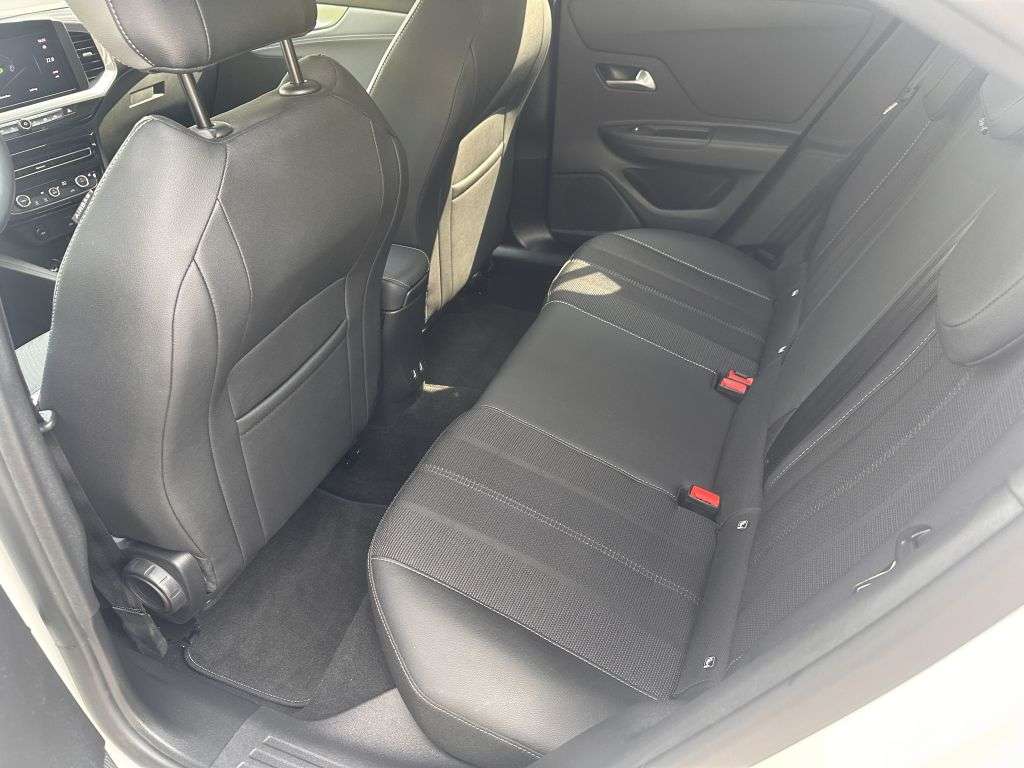 Opel Mokka E