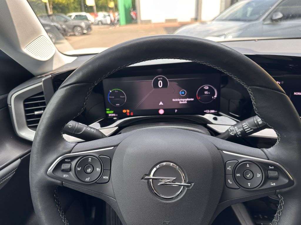 Opel Mokka E