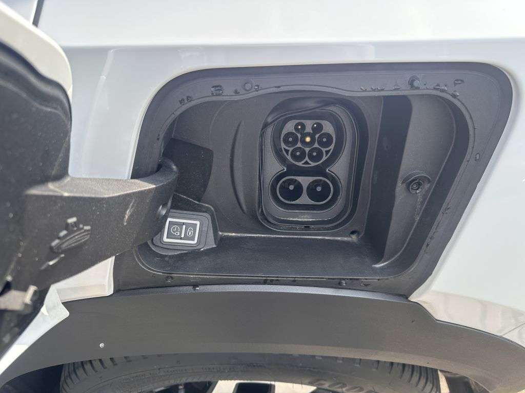 Opel Mokka E