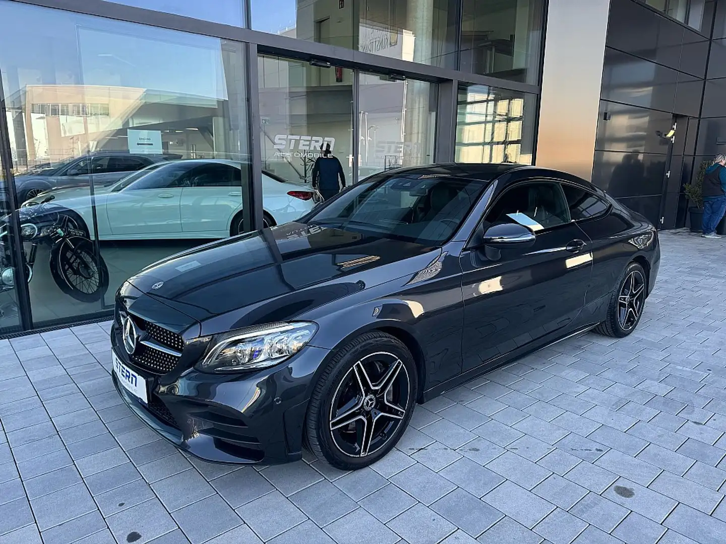 Mercedes-Benz C 300 d Coupe 4MATIC *VOLLDIGITAL*AMG*NIGHT Grigio - 1