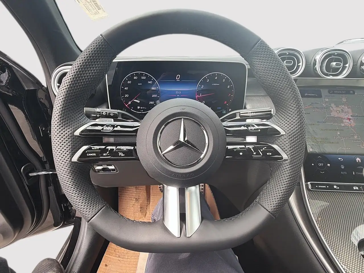 Mercedes-Benz GLC снимка Mercedes-Benz GLC