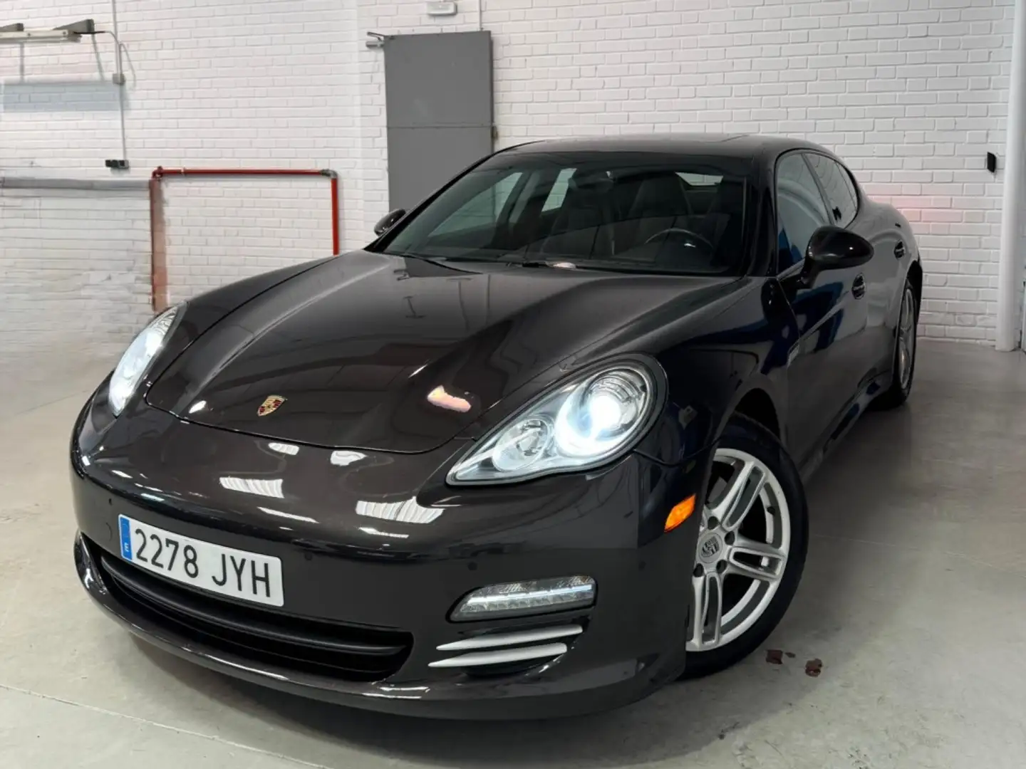 Porsche Panamera 4 Aut. Marrón - 1