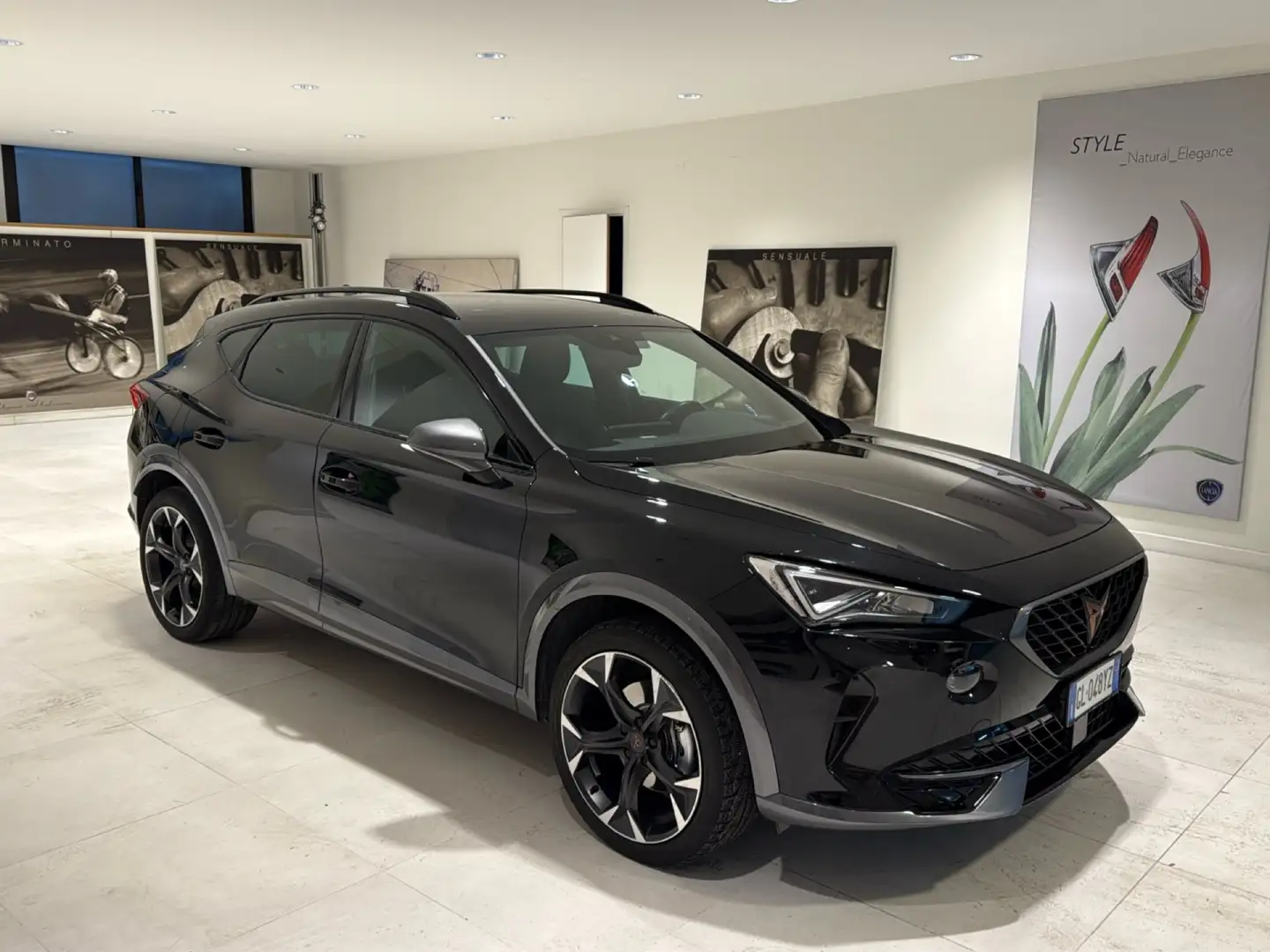 CUPRA Formentor 1.4 e-Hybrid 204cv DSG Adaptive Cruise Fari LED Schwarz - 2