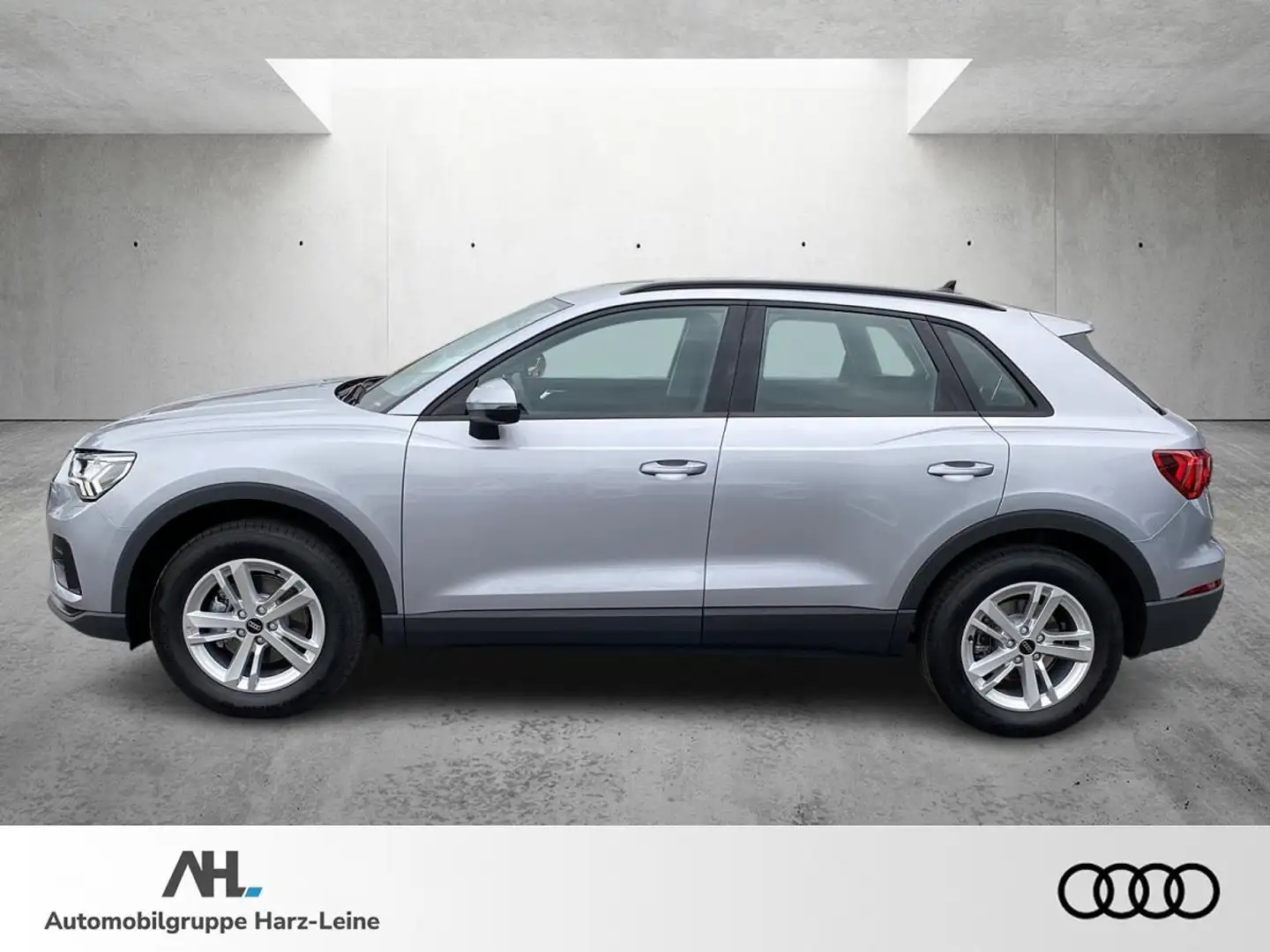 Audi Q3 35 TFSI 110(150) kW(PS) S tronic Silber - 2