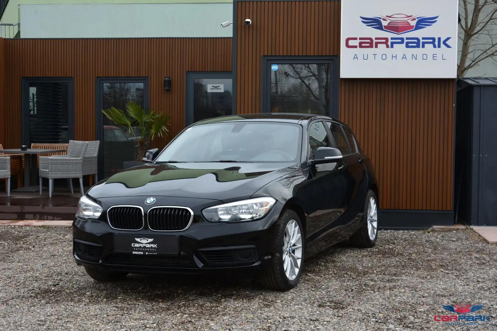 BMW 120 1er-Reihe Diesel (F20) Czarny - 2