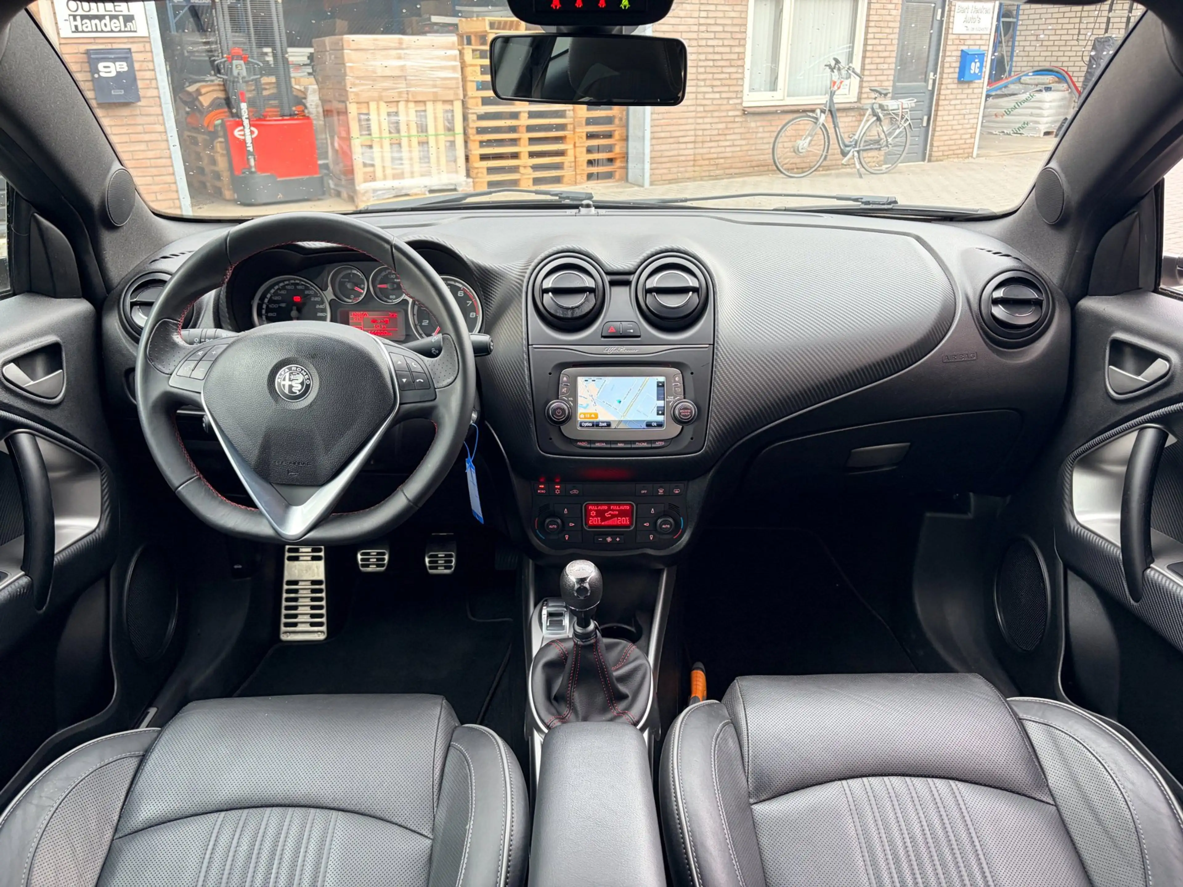 Alfa Romeo MiTo 0.9 TwinAir ECO Super — photo 7