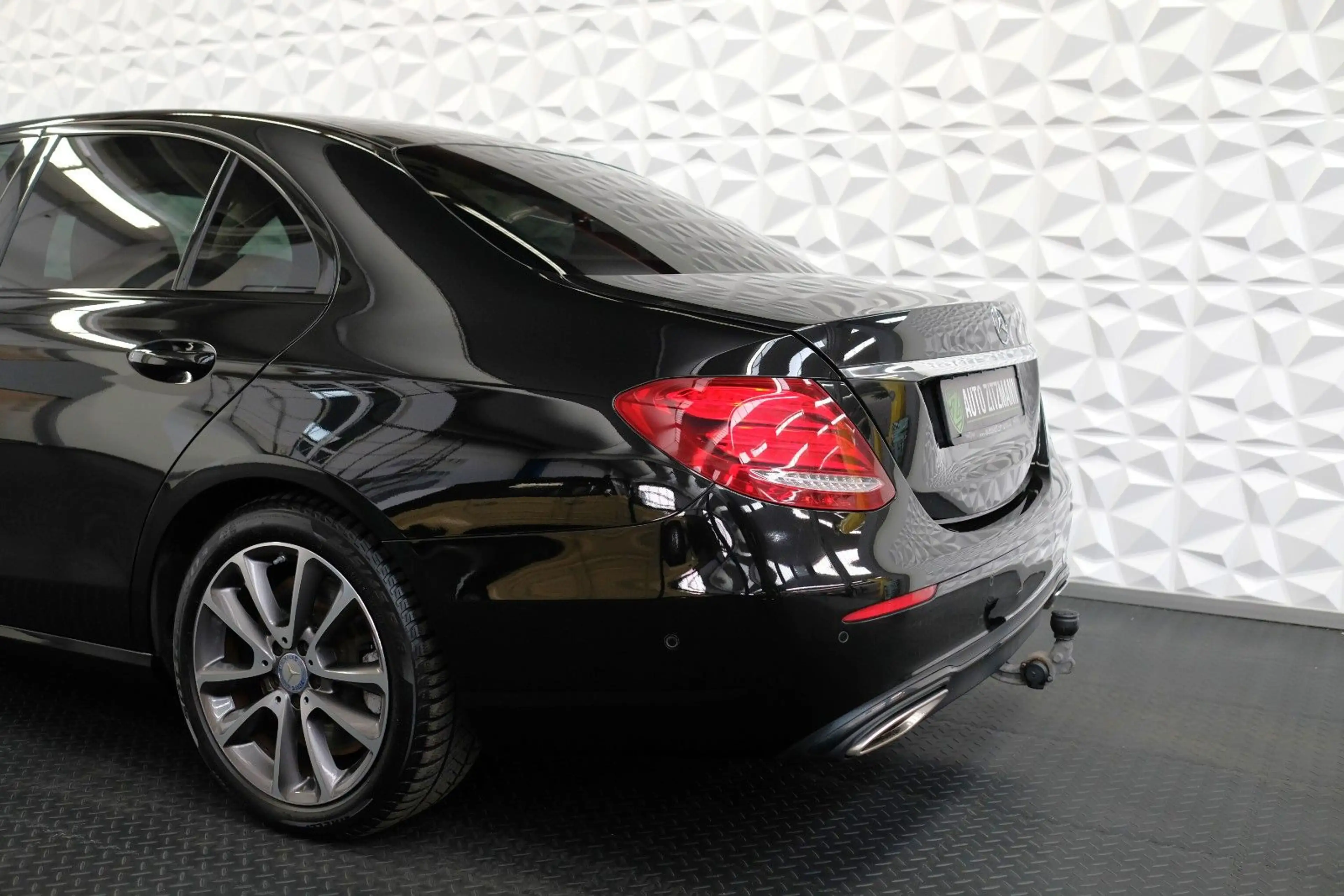 Mercedes-Benz E 400 E400 4Matic Avantgarde/MBEAM/MASSAGE/PANO/BURMES — photo 8