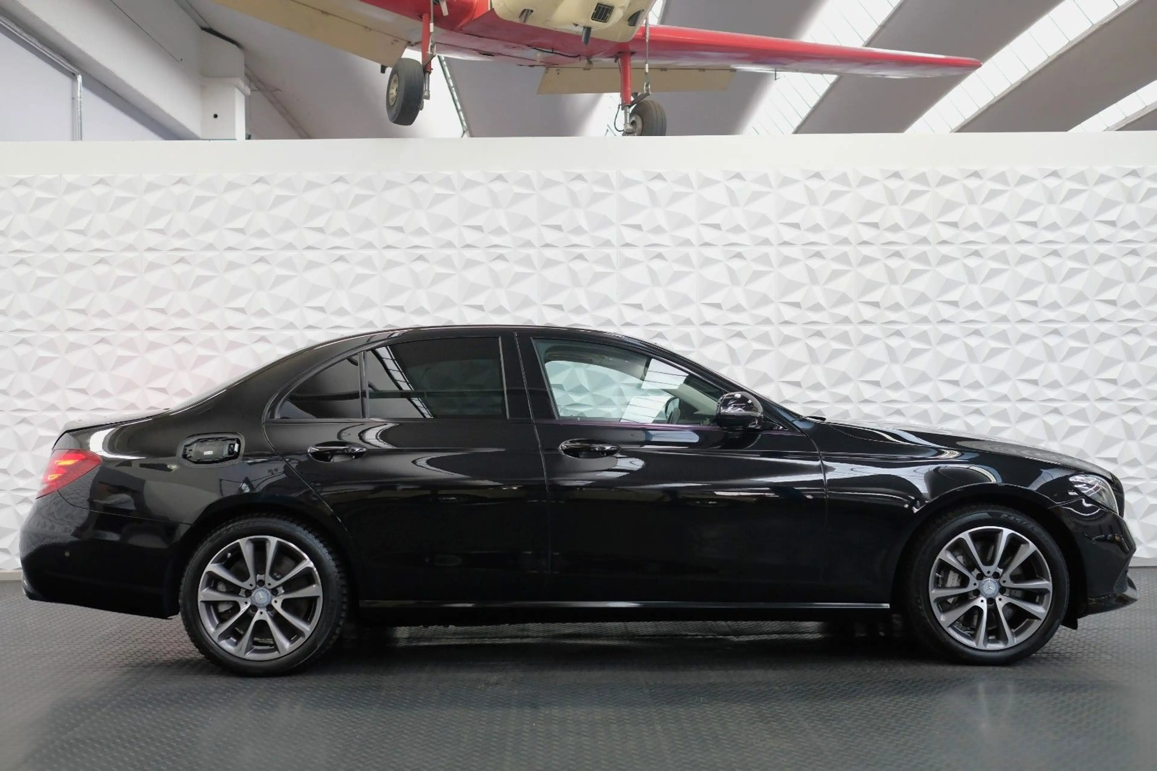 Mercedes-Benz E 400 E400 4Matic Avantgarde/MBEAM/MASSAGE/PANO/BURMES — photo 4