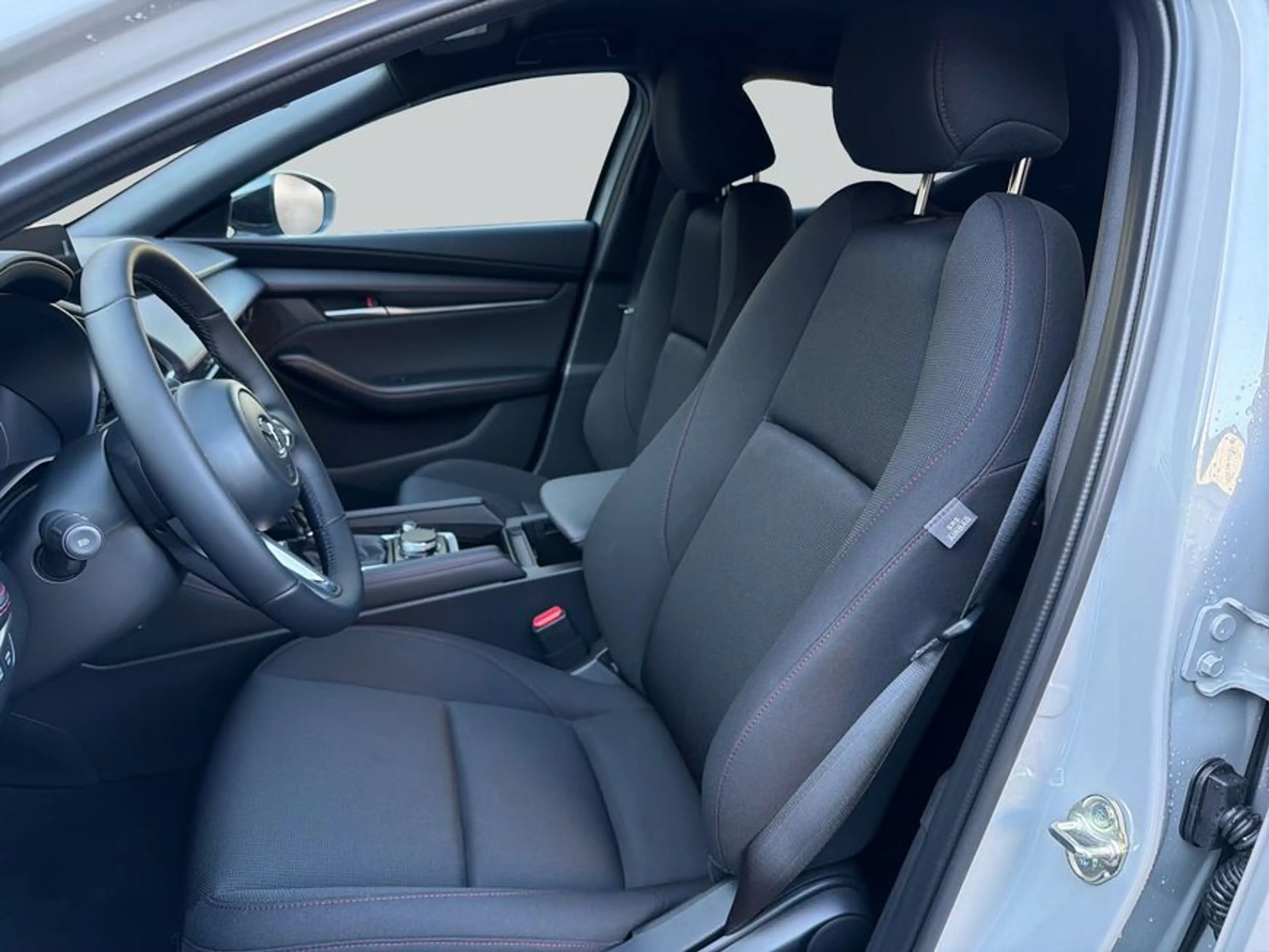 Mazda 3 e-SKYACTIV-G 140 M HYBRID Aut. HOMURA — photo 10