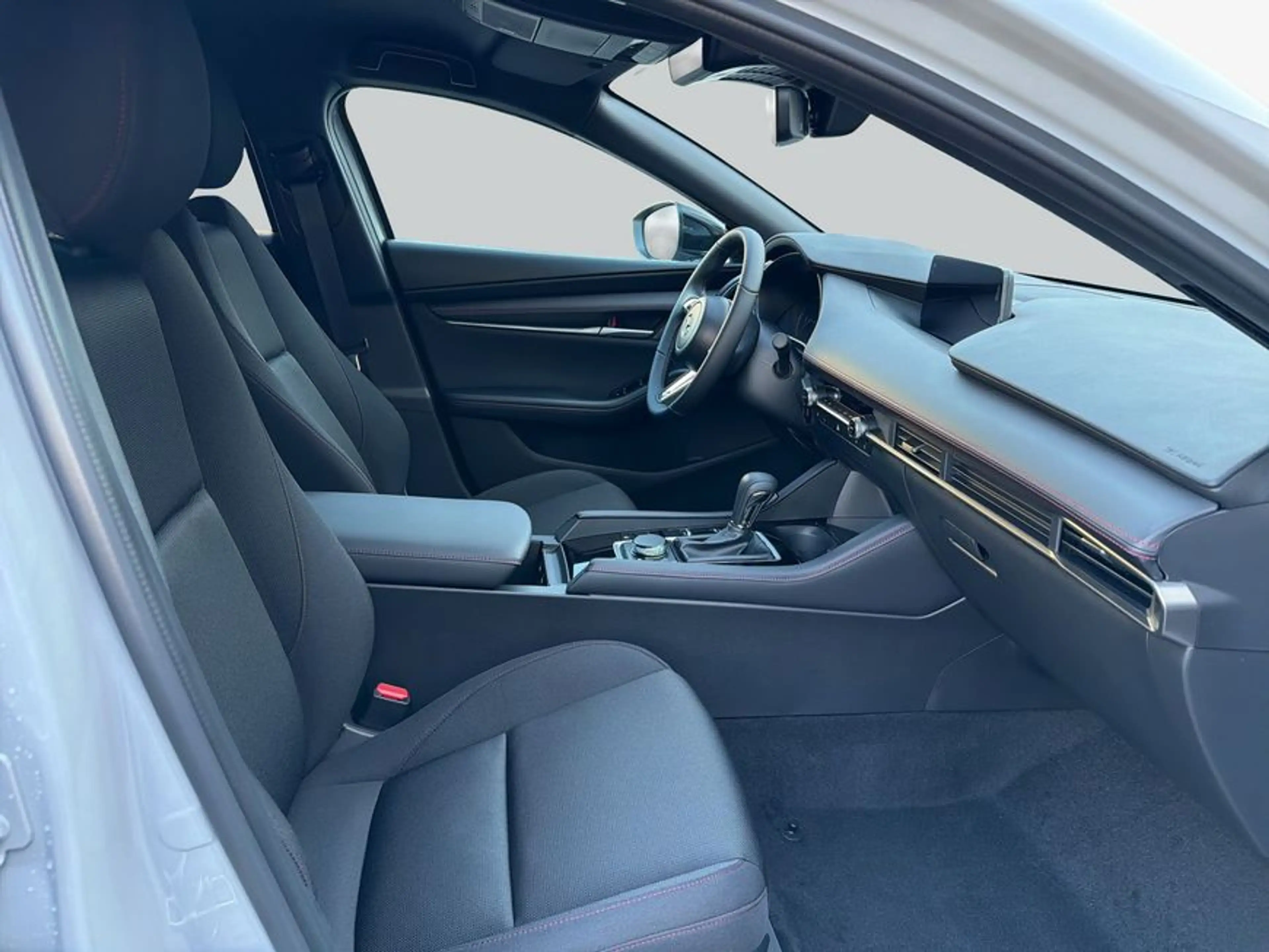 Mazda 3 e-SKYACTIV-G 140 M HYBRID Aut. HOMURA — photo 12