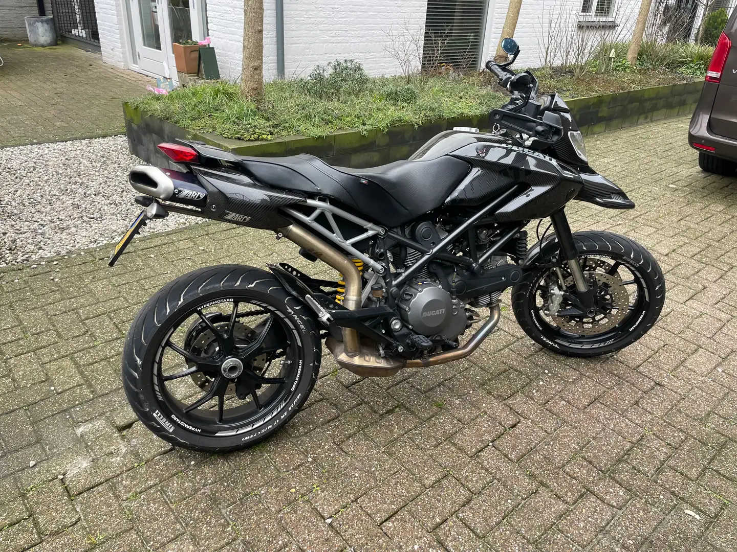 Ducati Hypermotard 796 Negro - 1