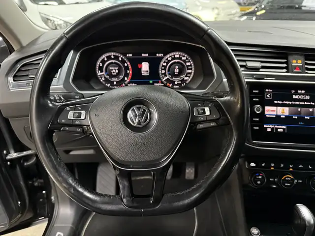 Volkswagen Tiguan view 11