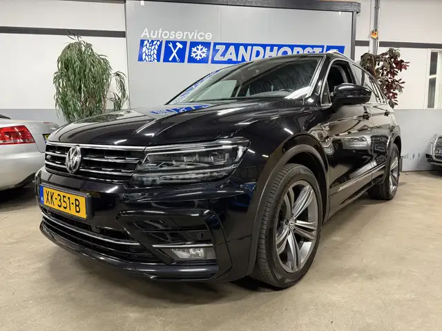 2018 Volkswagen Tiguan in Black for sale