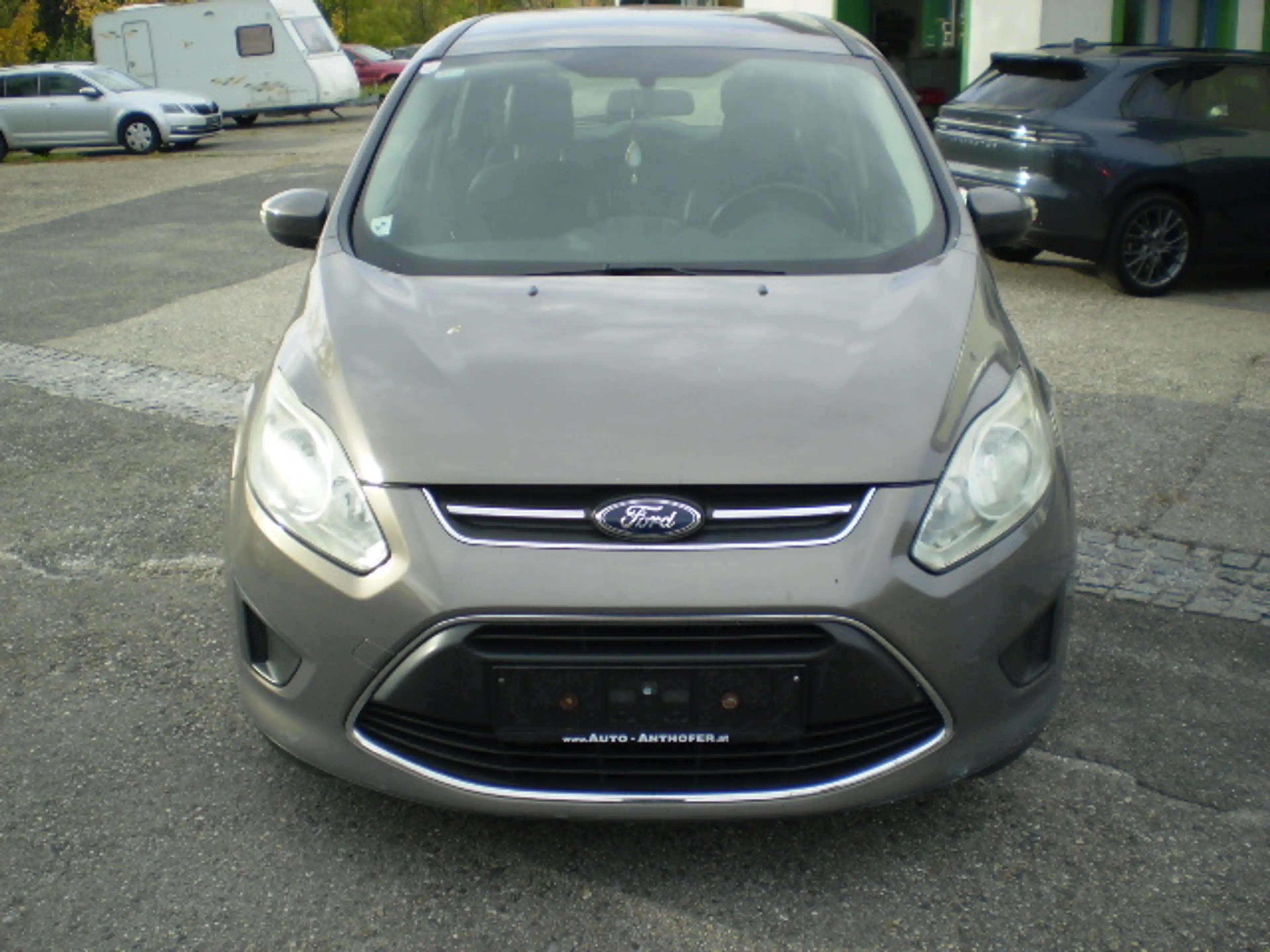 Ford Grand C-Max 7 Sitzer Trend — photo 2