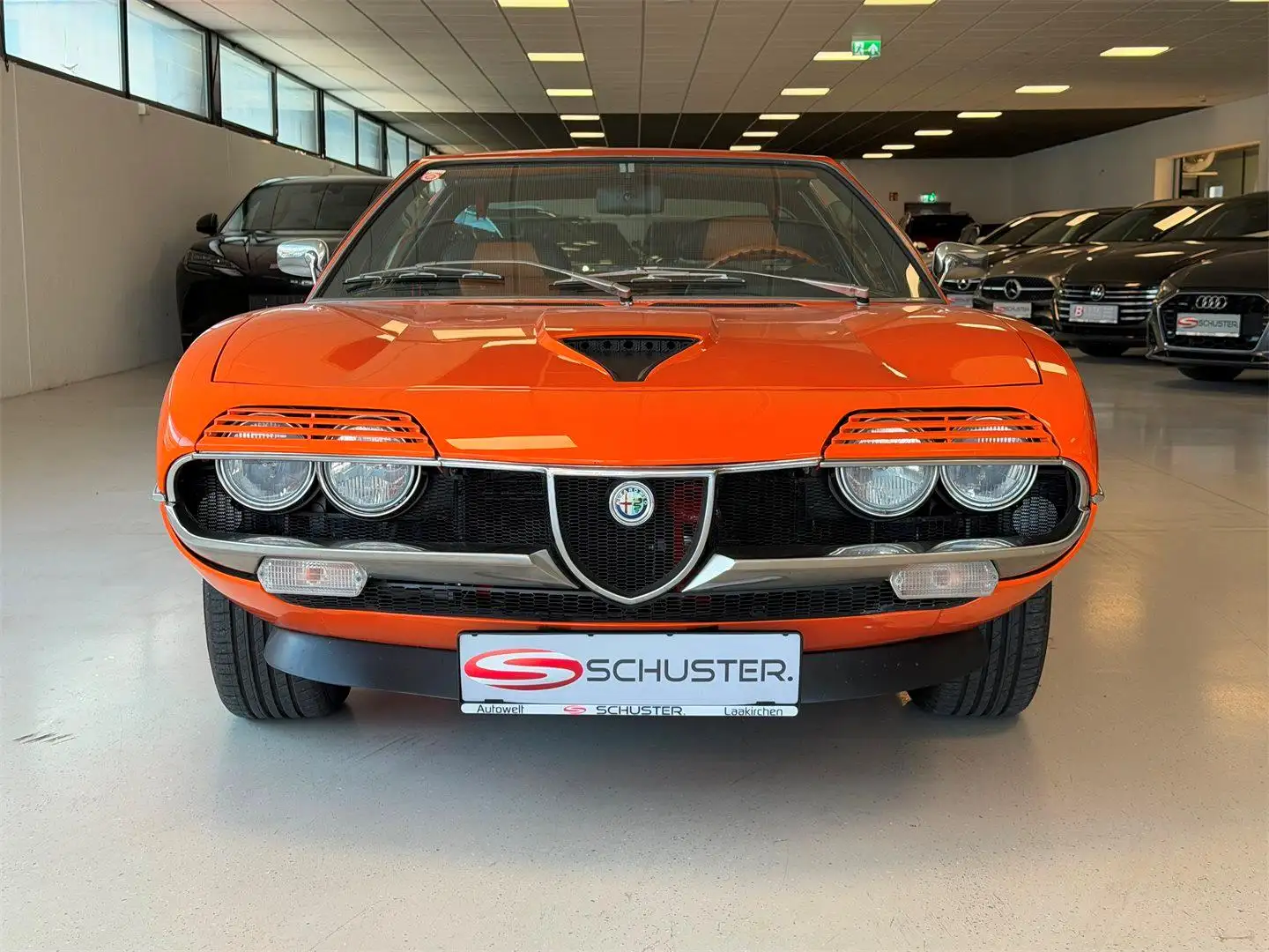 Alfa Romeo Montreal ** Komplett restauriert ** Orange - 2