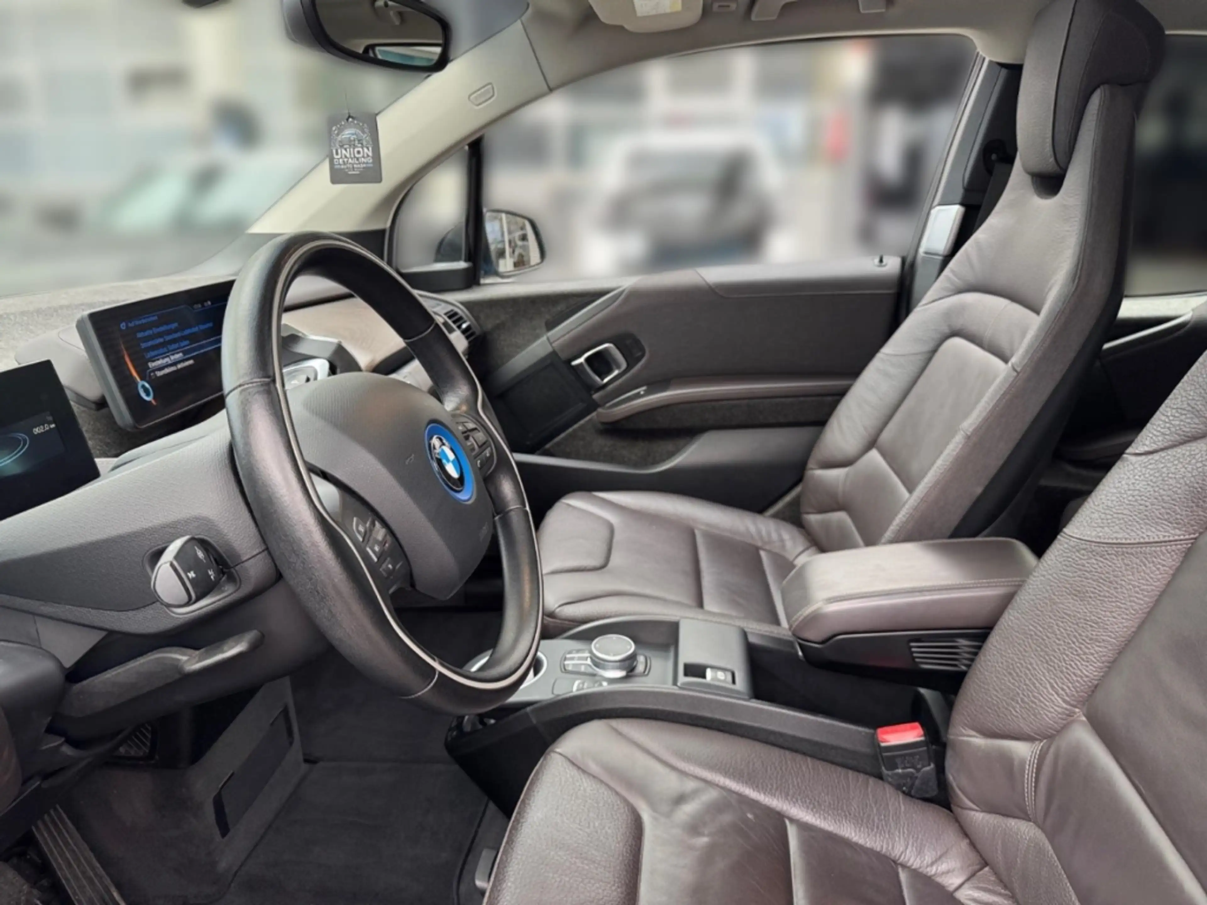 BMW i3 94Ah SUITE+LEDER+PANO+LED+NAVI-PRO+SHZ+PDC+ — photo 15
