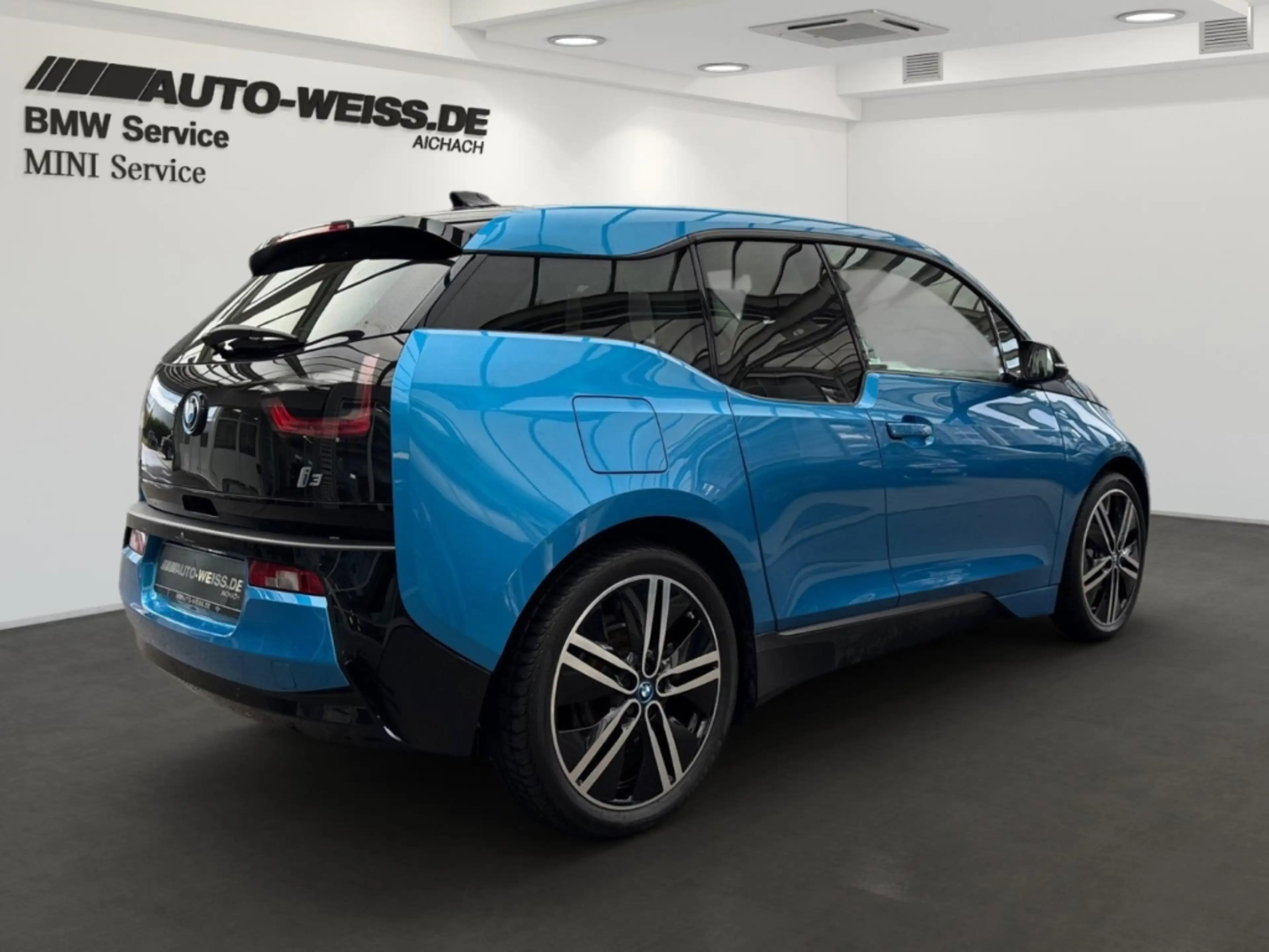 BMW i3 94Ah SUITE+LEDER+PANO+LED+NAVI-PRO+SHZ+PDC+ — photo 5