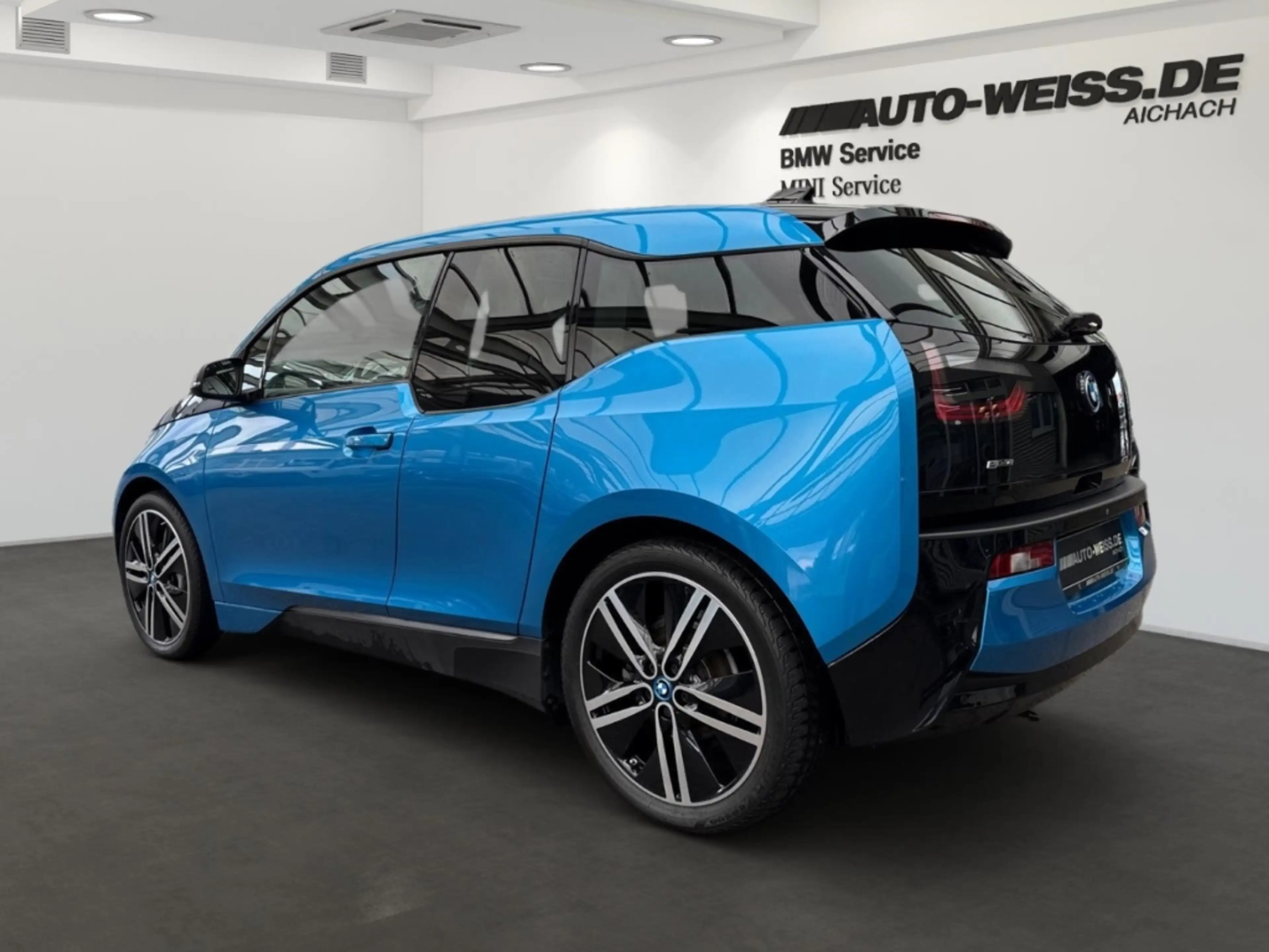 BMW i3 94Ah SUITE+LEDER+PANO+LED+NAVI-PRO+SHZ+PDC+ — photo 7