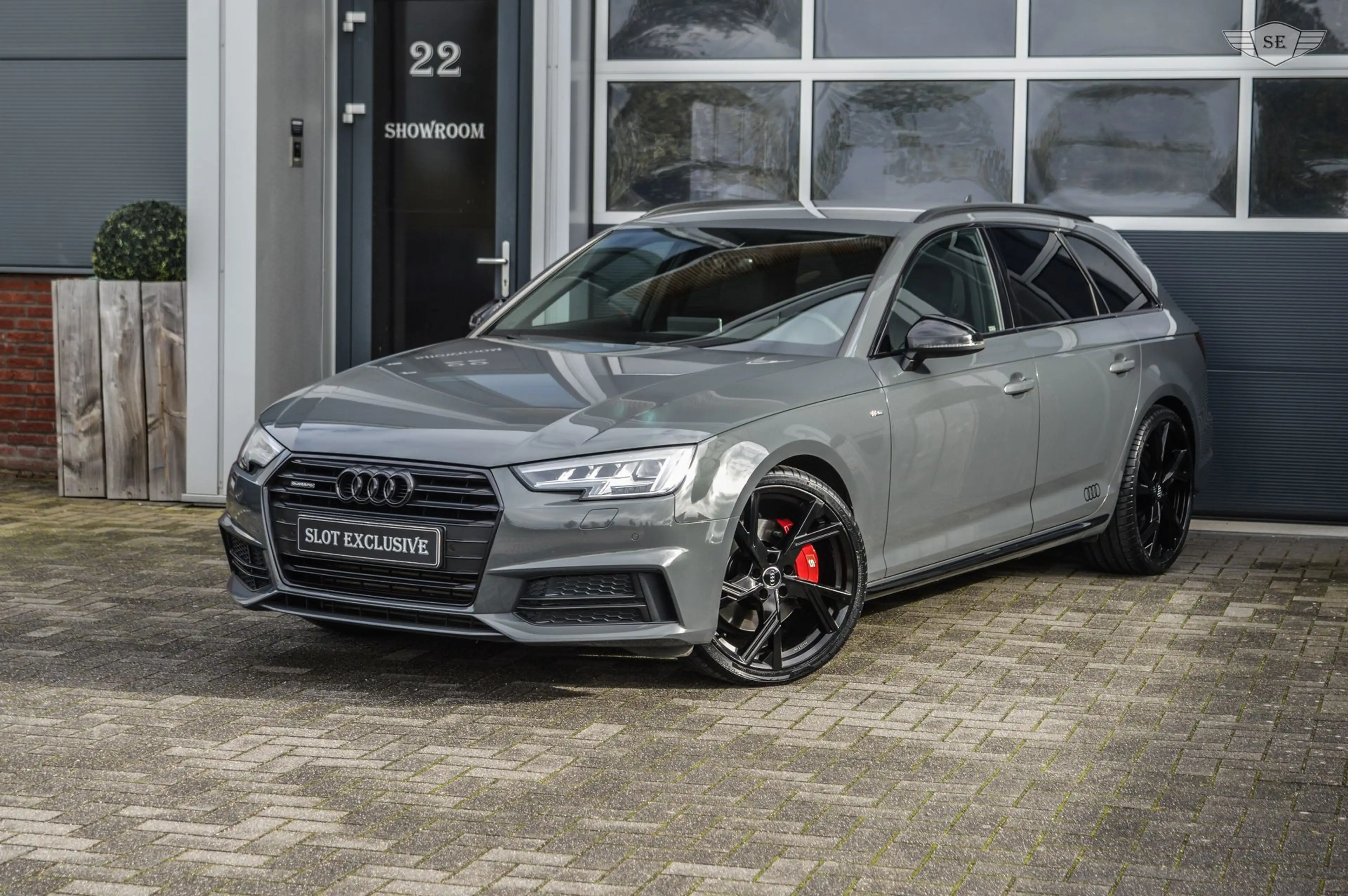 Audi A4 Avant 2.0 TFSI|QUATTRO|SPORT|S-LINE BLACK EDITION| — photo 16