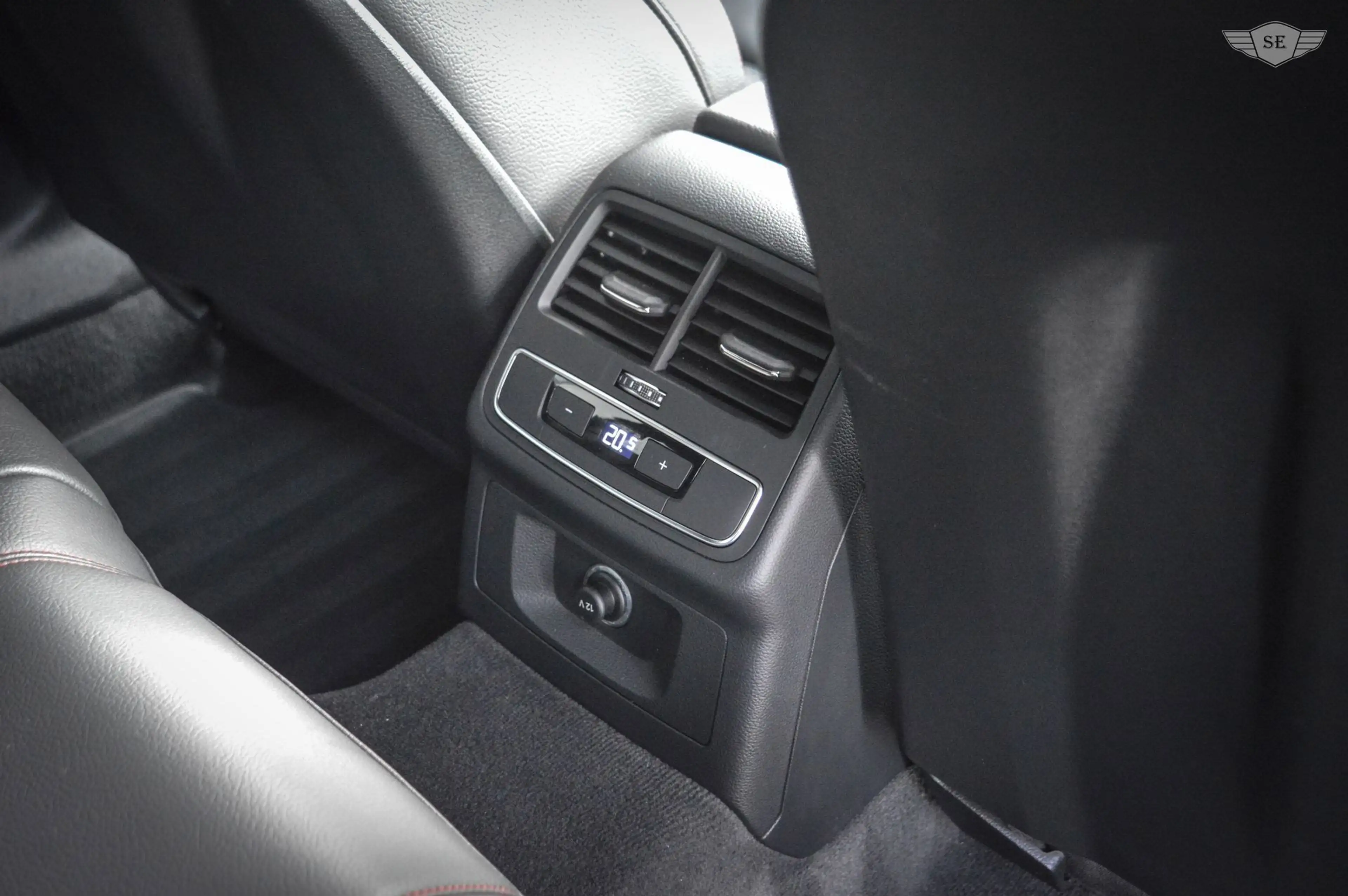 Audi A4 Avant 2.0 TFSI|QUATTRO|SPORT|S-LINE BLACK EDITION| — photo 30