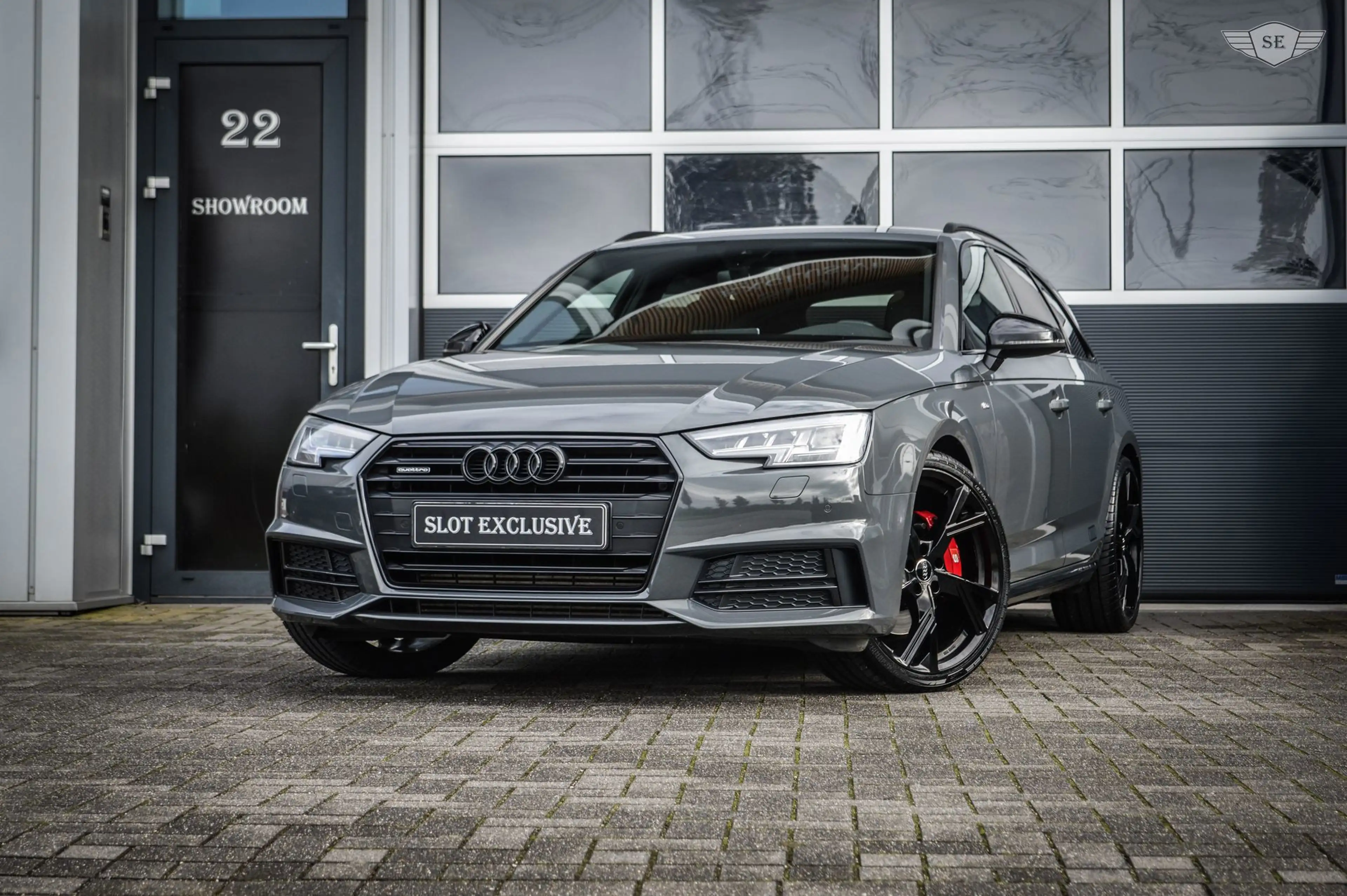 Audi A4 Avant 2.0 TFSI|QUATTRO|SPORT|S-LINE BLACK EDITION|