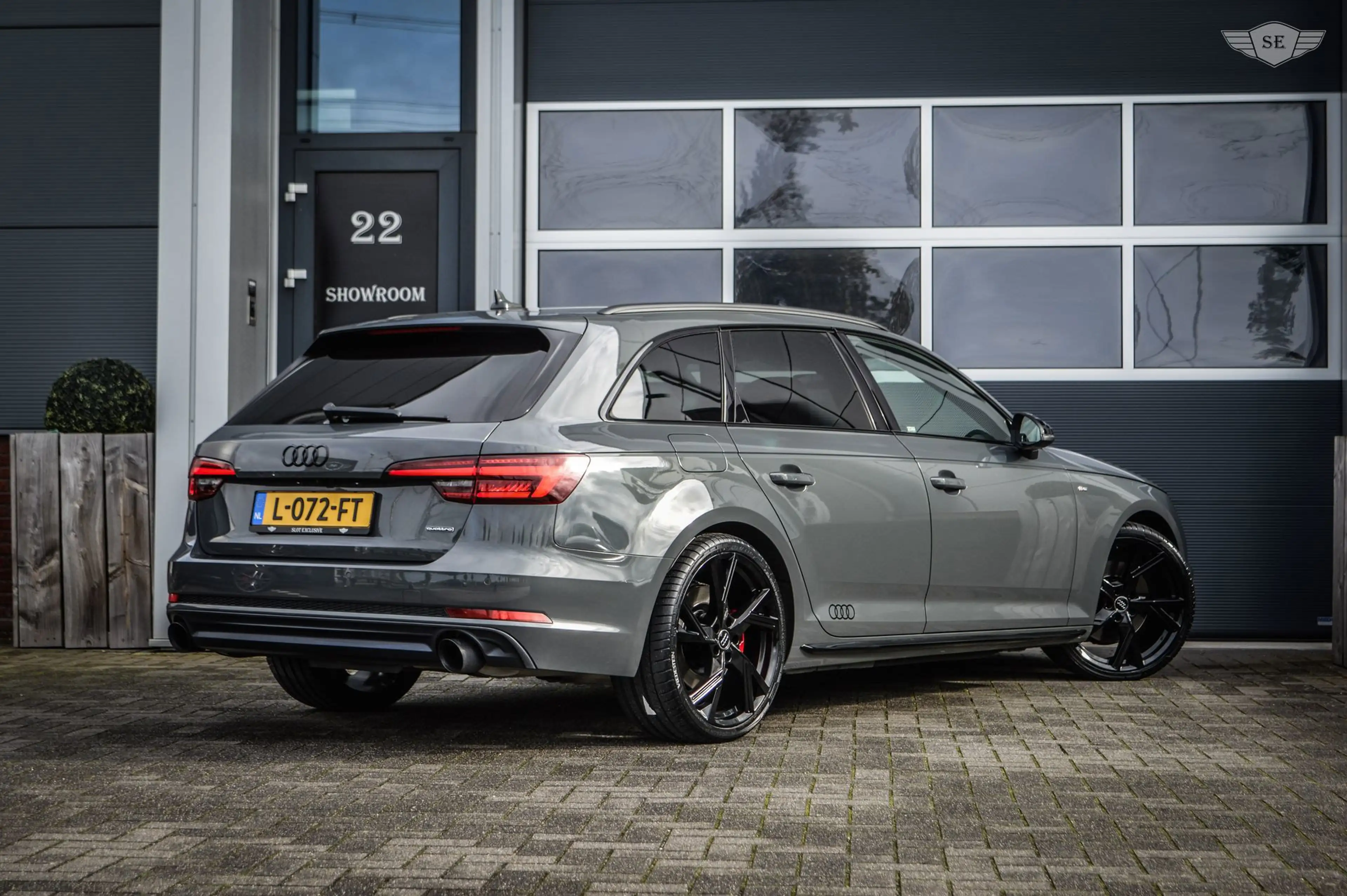 Audi A4 Avant 2.0 TFSI|QUATTRO|SPORT|S-LINE BLACK EDITION| — photo 4