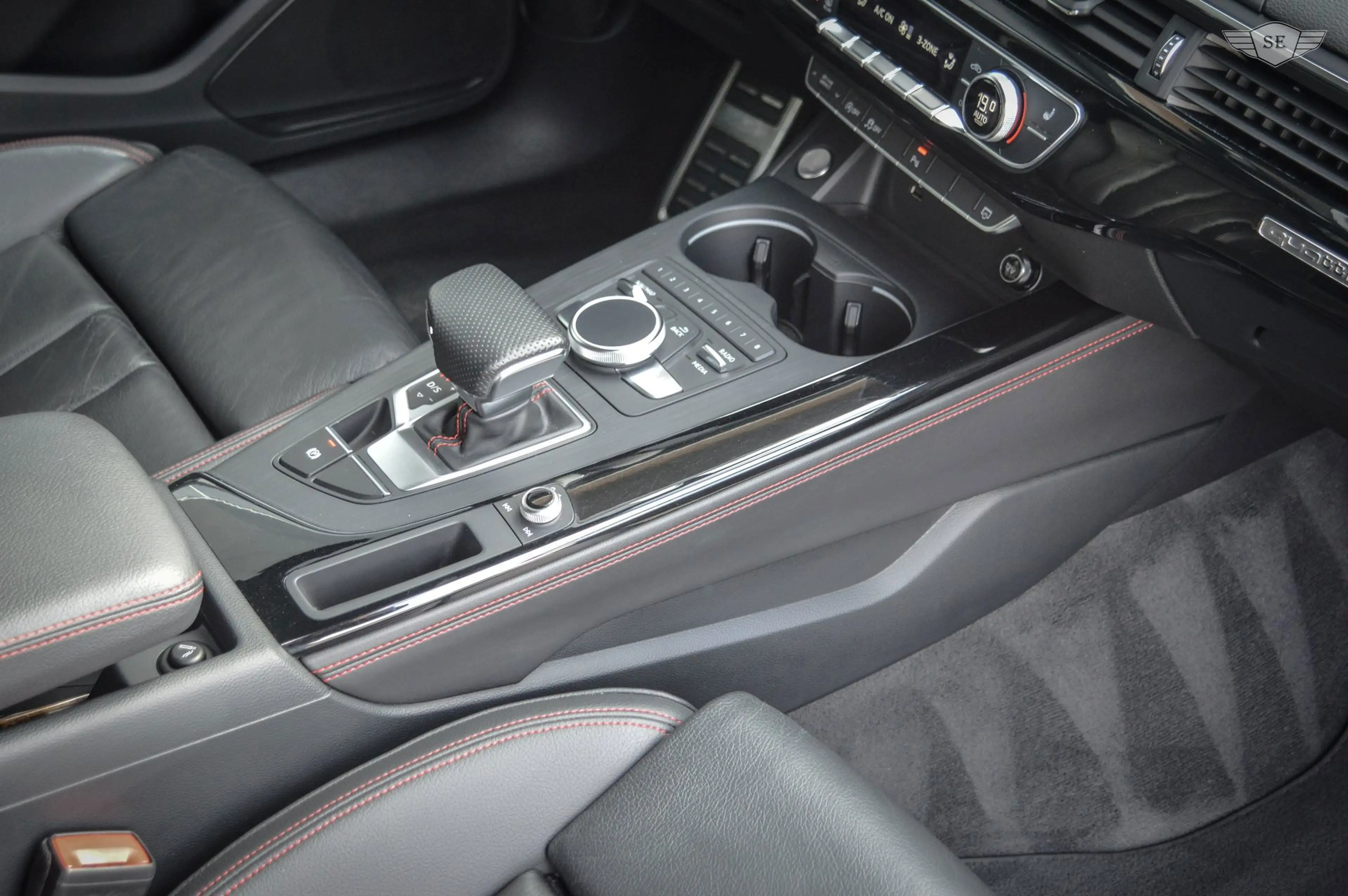 Audi A4 Avant 2.0 TFSI|QUATTRO|SPORT|S-LINE BLACK EDITION| — photo 29