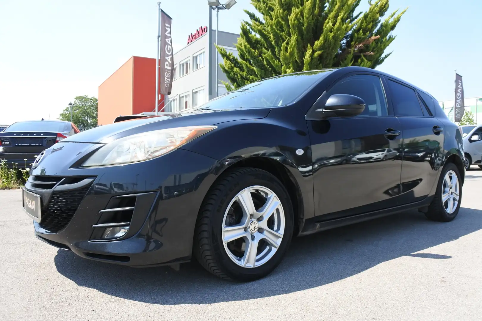 Mazda 3 2.0 Automatik/ PICKERL NEU/ Schwarz - 2