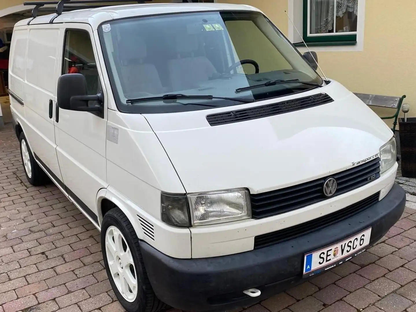 Volkswagen T4 Kastenwagen TDI Entry Weiß - 2
