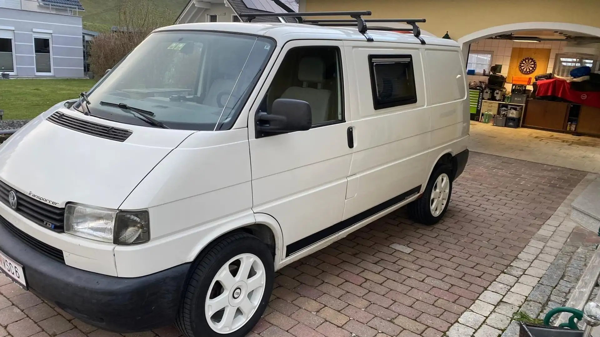 Volkswagen T4 Kastenwagen TDI Entry Weiß - 1