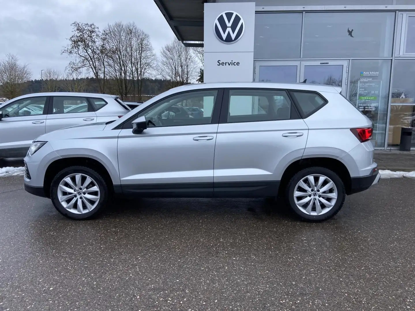 SEAT Ateca 1.5 TSI Style AHK+FULL-LINK+VIRTUAL-COCKPI Silber - 2