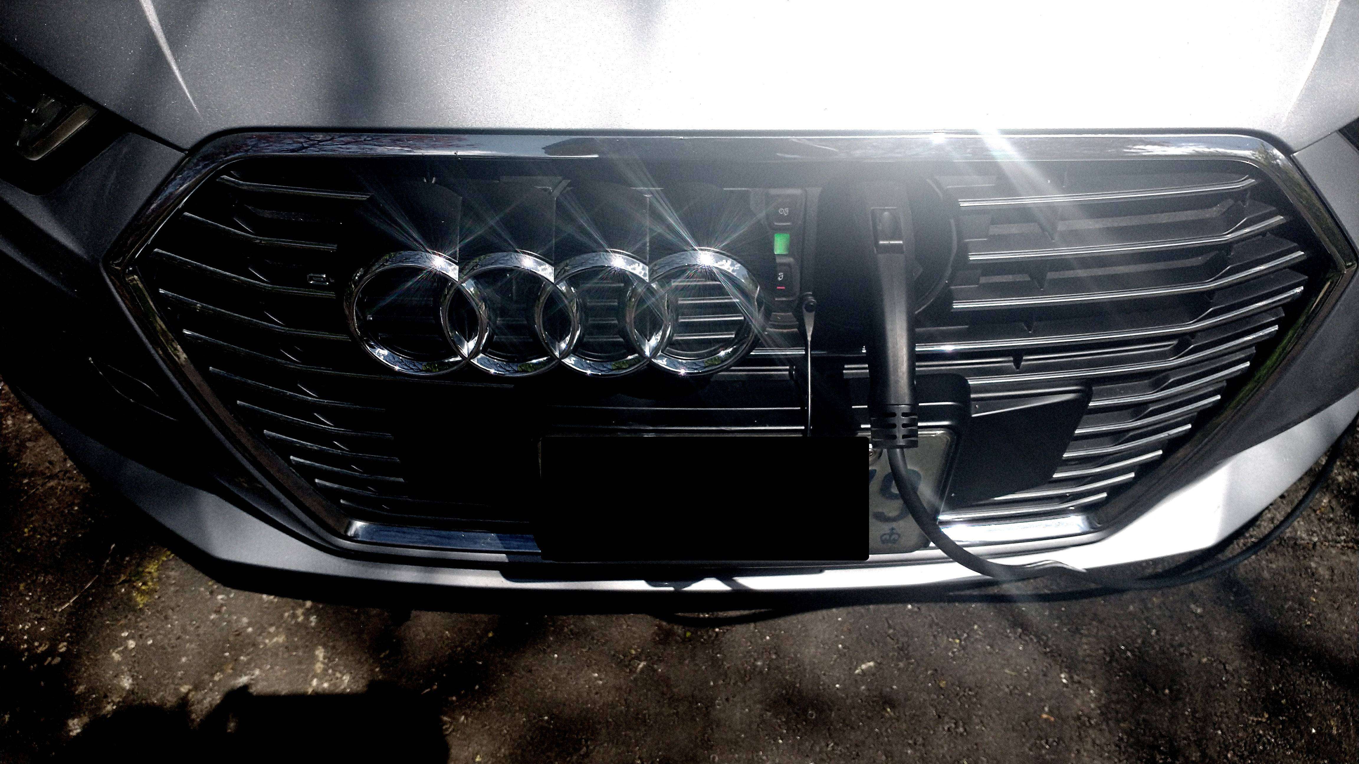 2017 Audi A3 Sportback etron - Technik Trim thumb 26