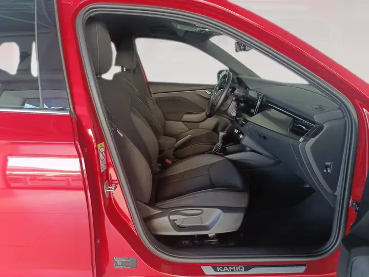 Škoda Kamiq 1.5 TSI Scout 2023, foto 5