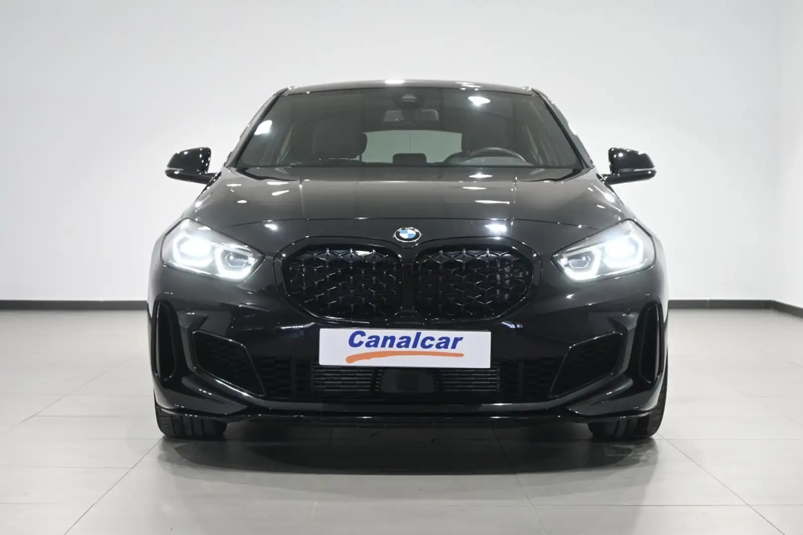 BMW 135 M135iA xDrive Czarny - 2
