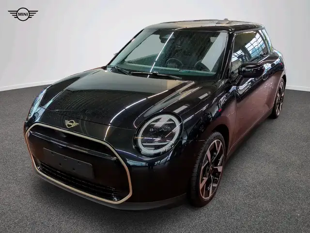 MINI Cooper E Favoured Trim