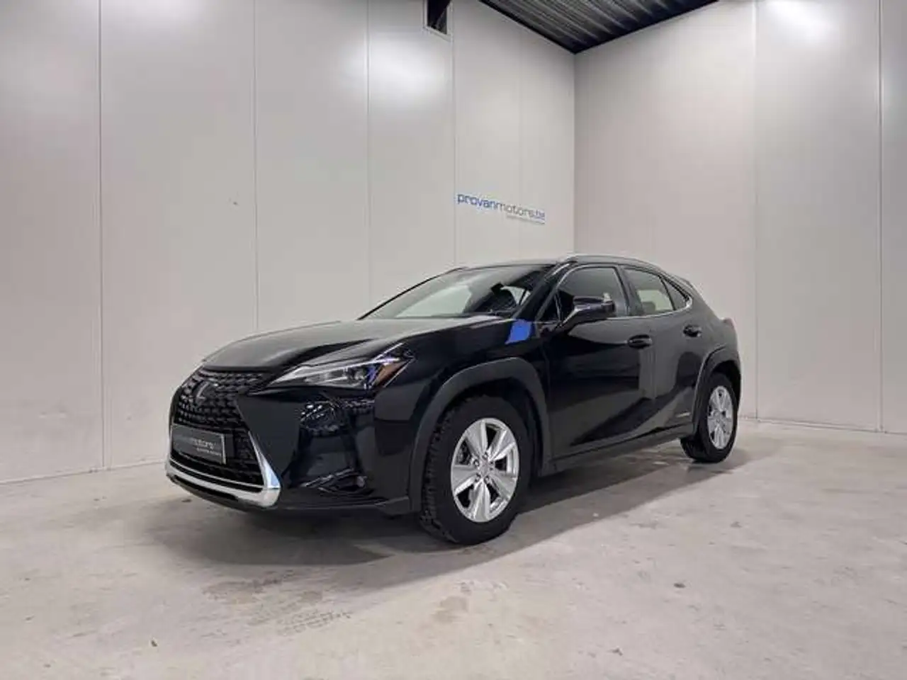 Lexus UX 250h