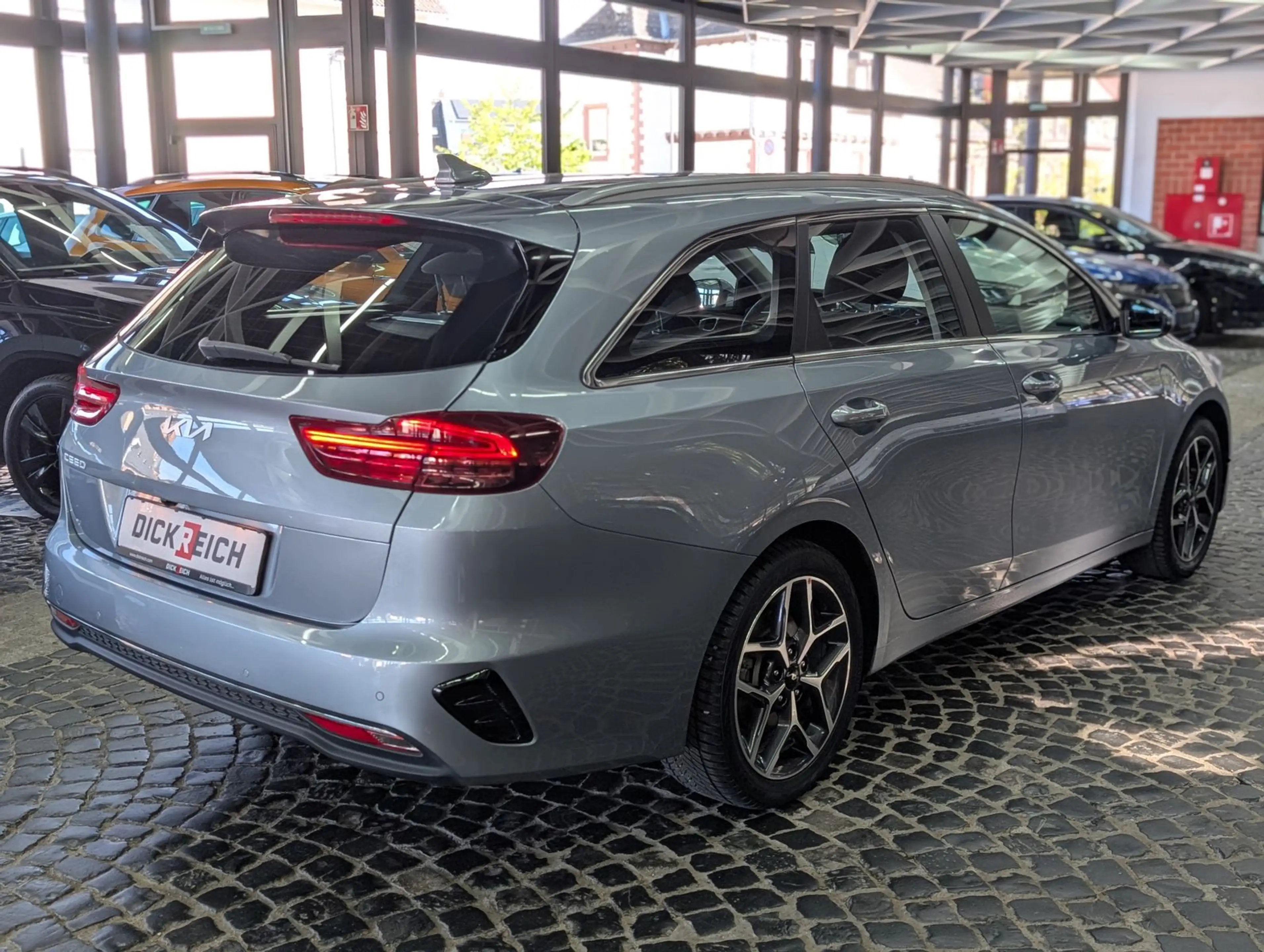 Kia Ceed / cee'd SW 1.5 Ultimate Style ACC JBL 7J-G. — photo 7