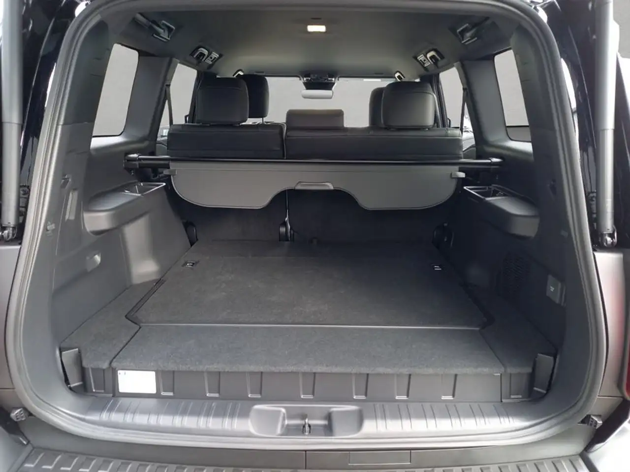 Toyota Land Cruiser 2.8 D Mild-Hybrid Executive AHK WKR 5