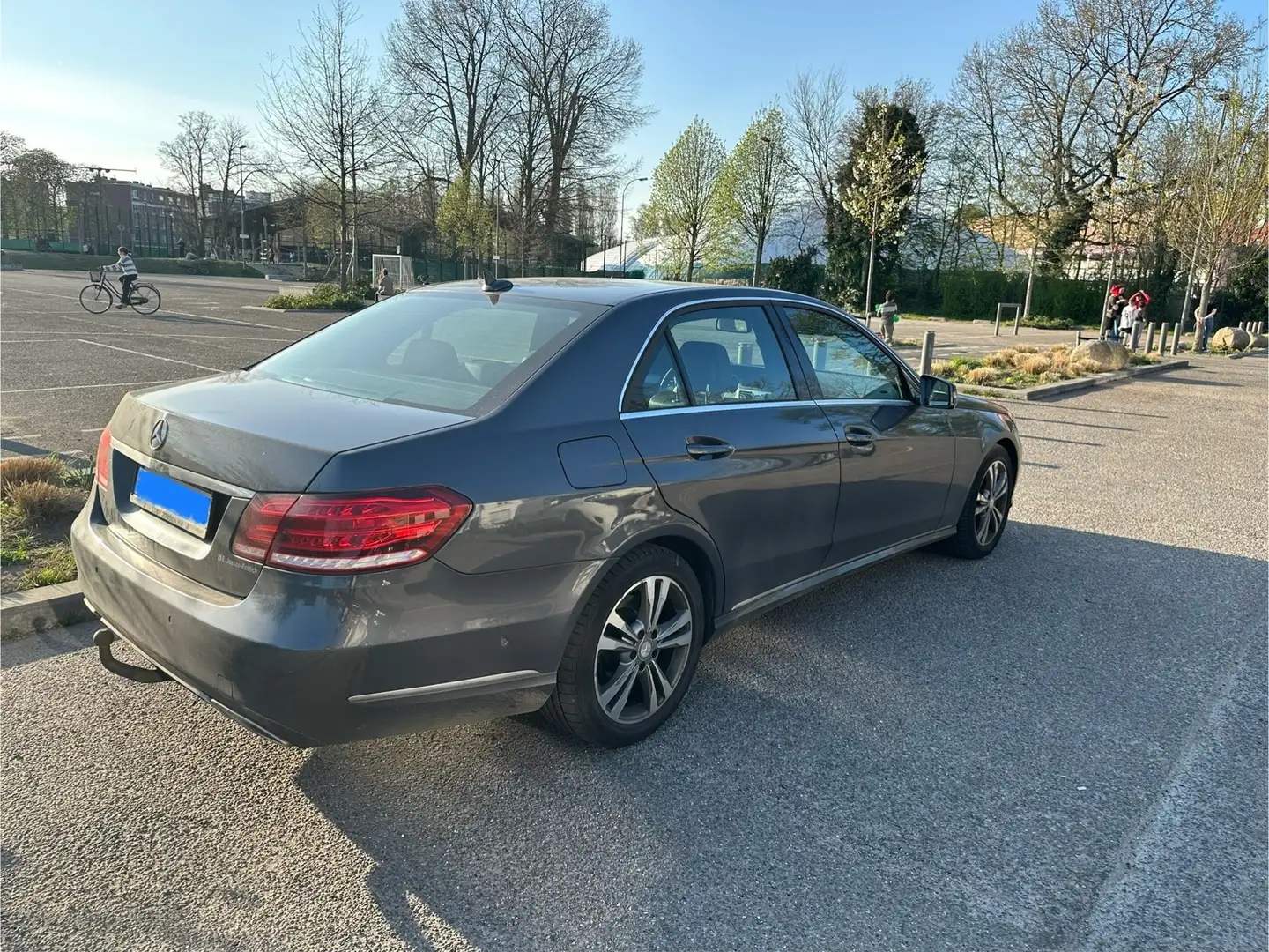 Mercedes-Benz E 200 BlueTEC 7G-TRONIC Avantgarde - 2