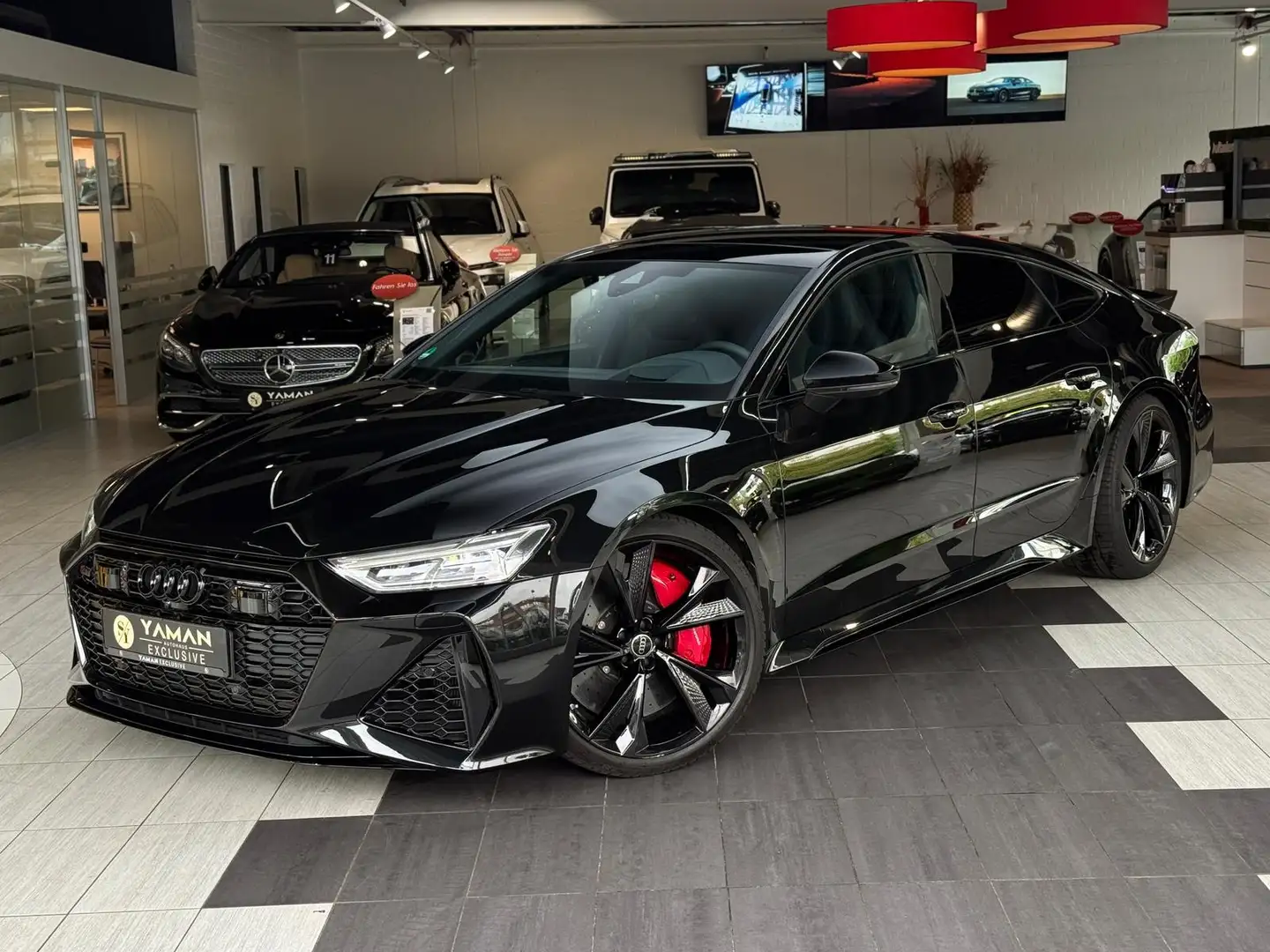 Audi RS7 4.0 TFSI quattro*Dynamik+*Pano*HuD*B&O*StHzg Schwarz - 1