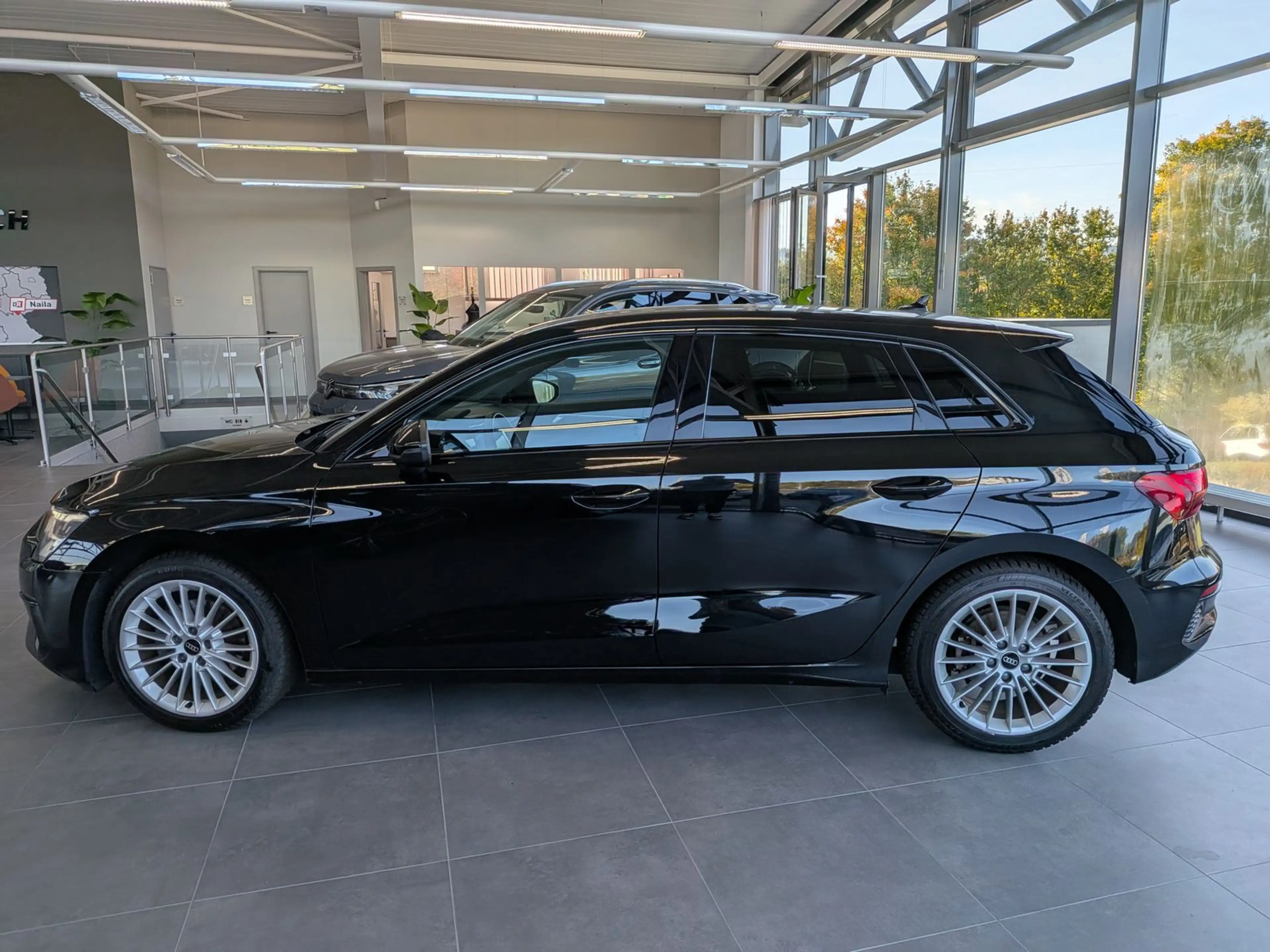 Audi A3 35TFSI SB SPORT/BLACK/OPTIK/SOUND/LED/VIRTUAL — photo 5